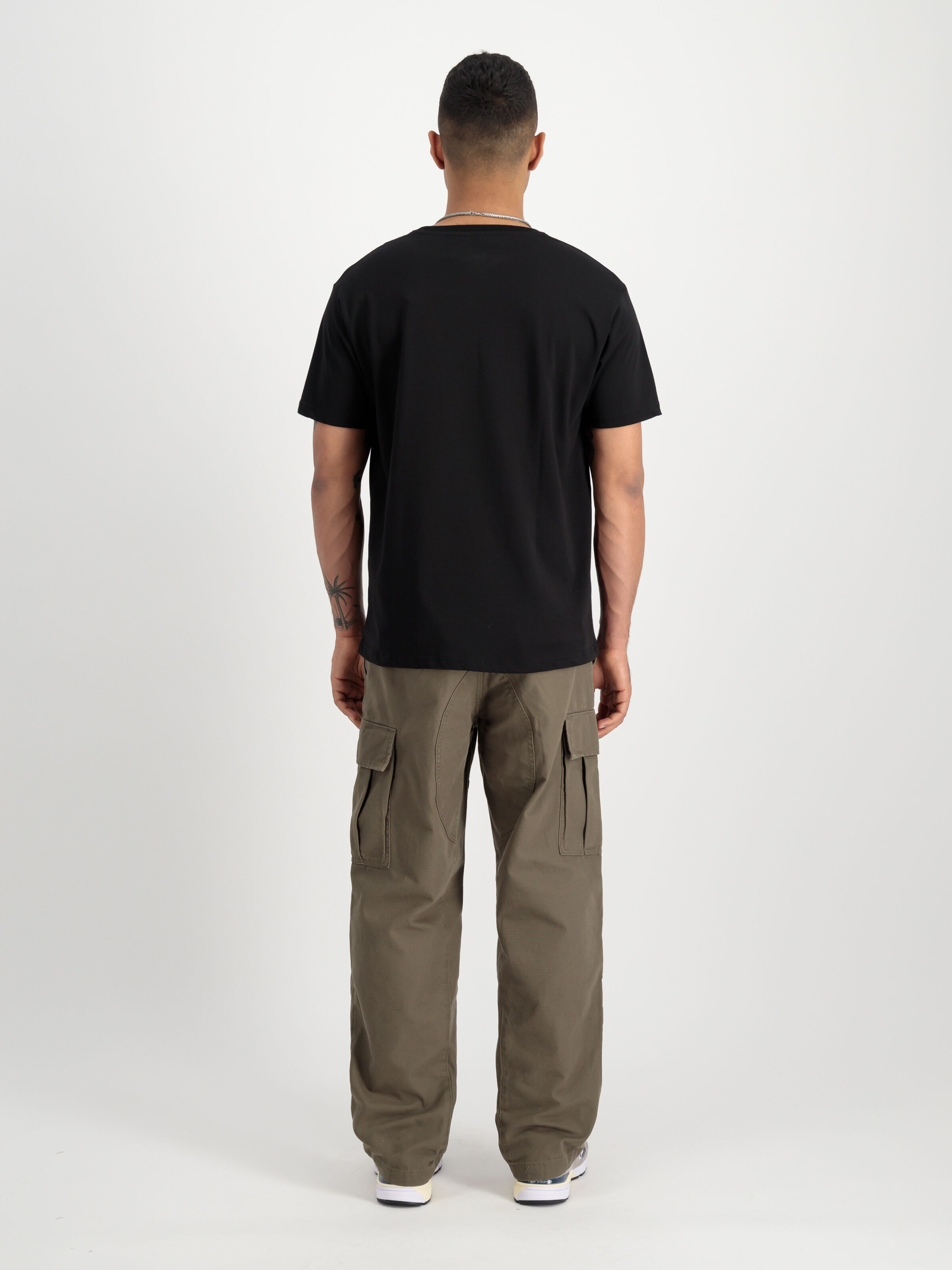 Basic Small Logo TPU T-Shirt black/chrome 148526_373_2_model_00002_97923