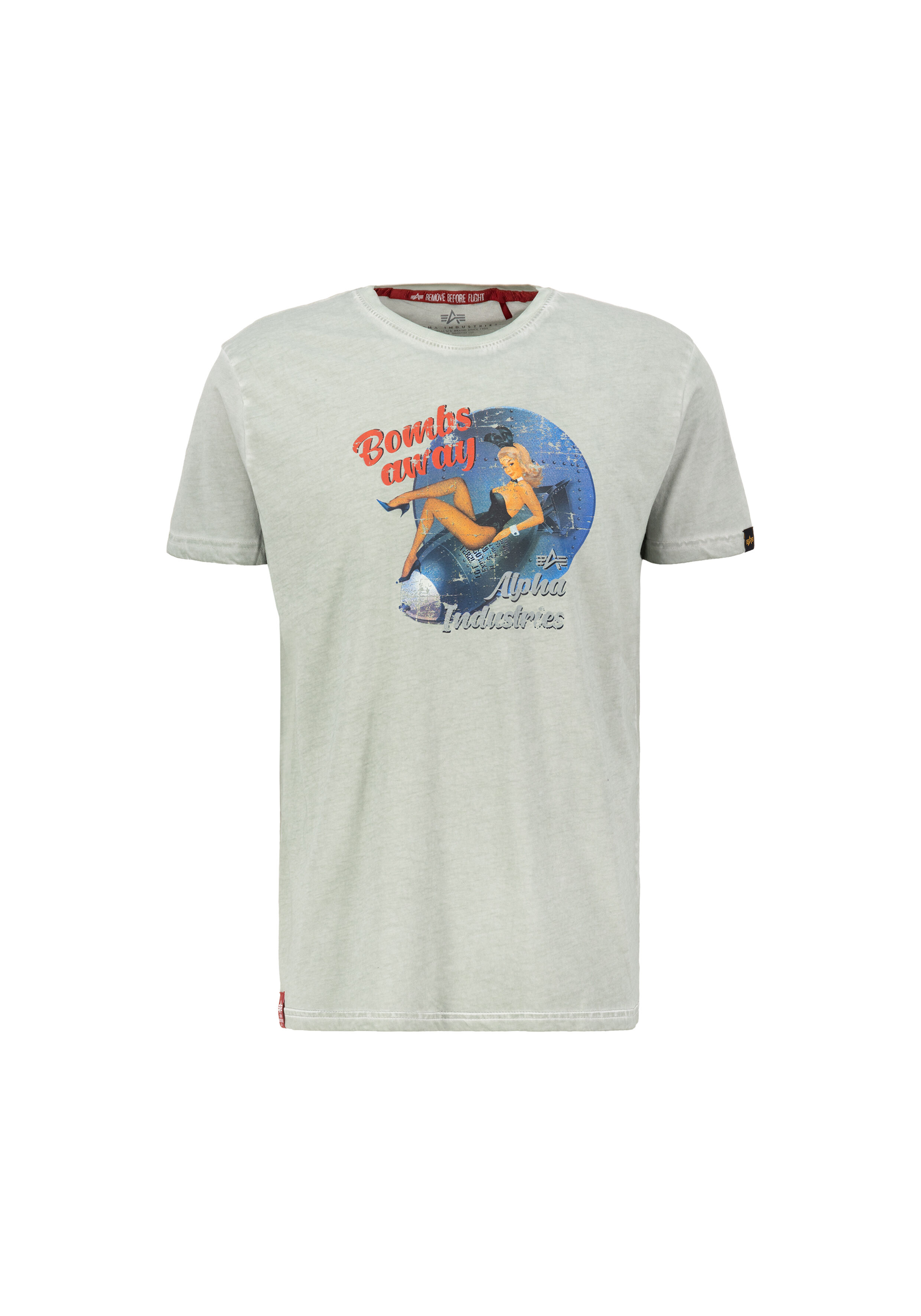 Nose Art T-Shirt dusty green 106520_680_001_121943.jpg