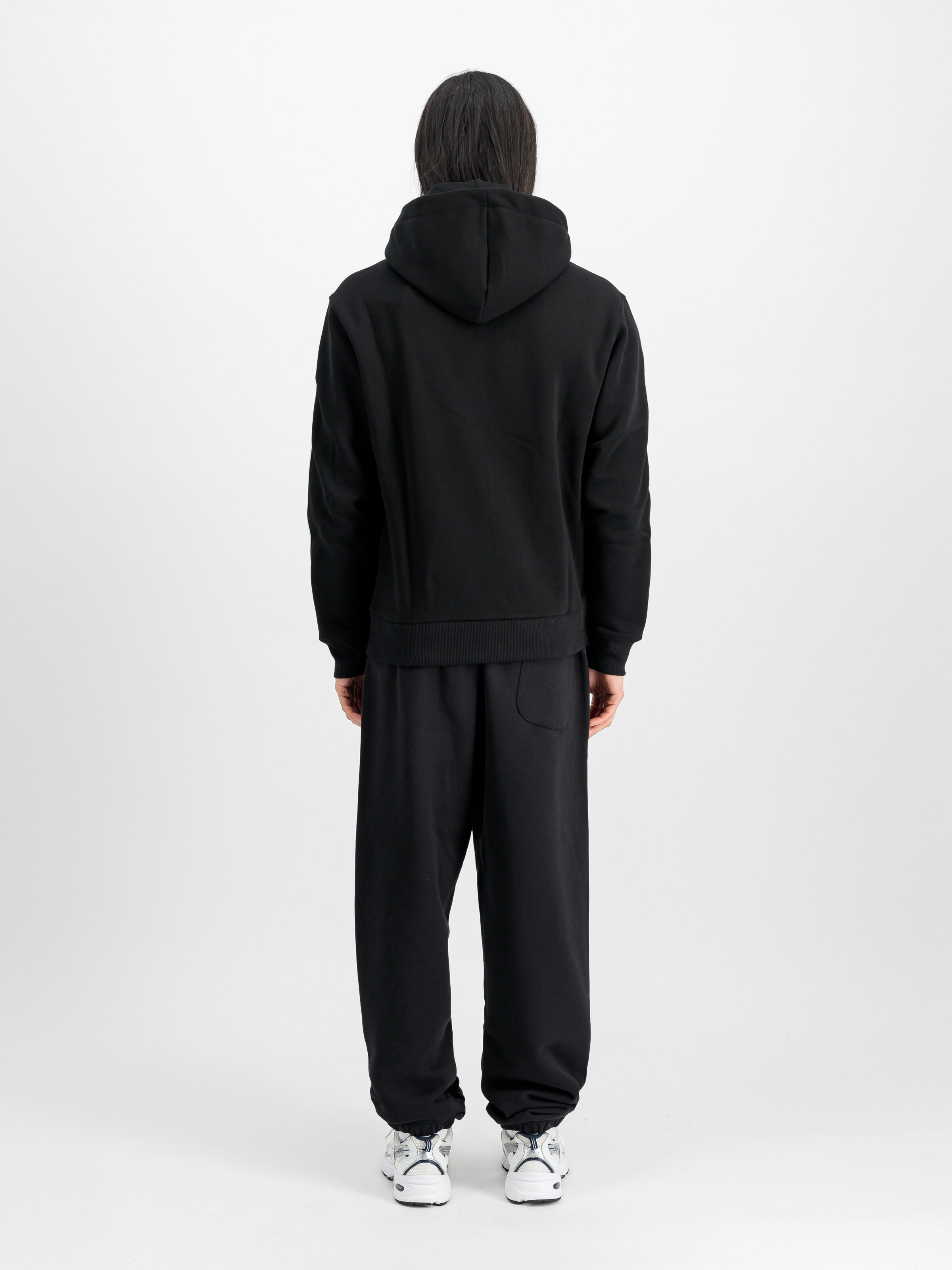 Logo Zip Hoodie black 156337_03_2_model_00002_147653
