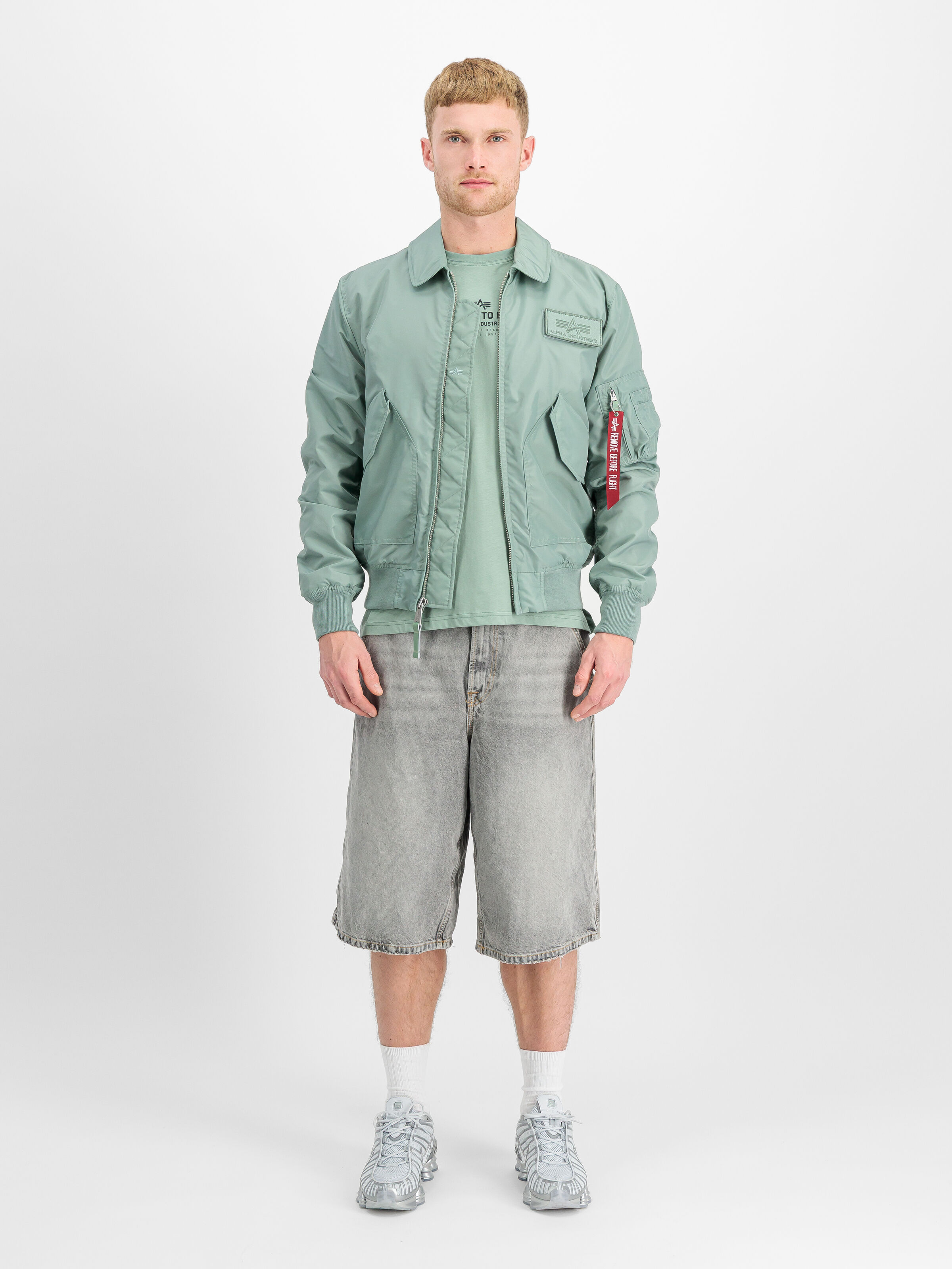 CWU-36/P TT Light Bomber Jacket frost green 266101_30_2_model_00001_212159