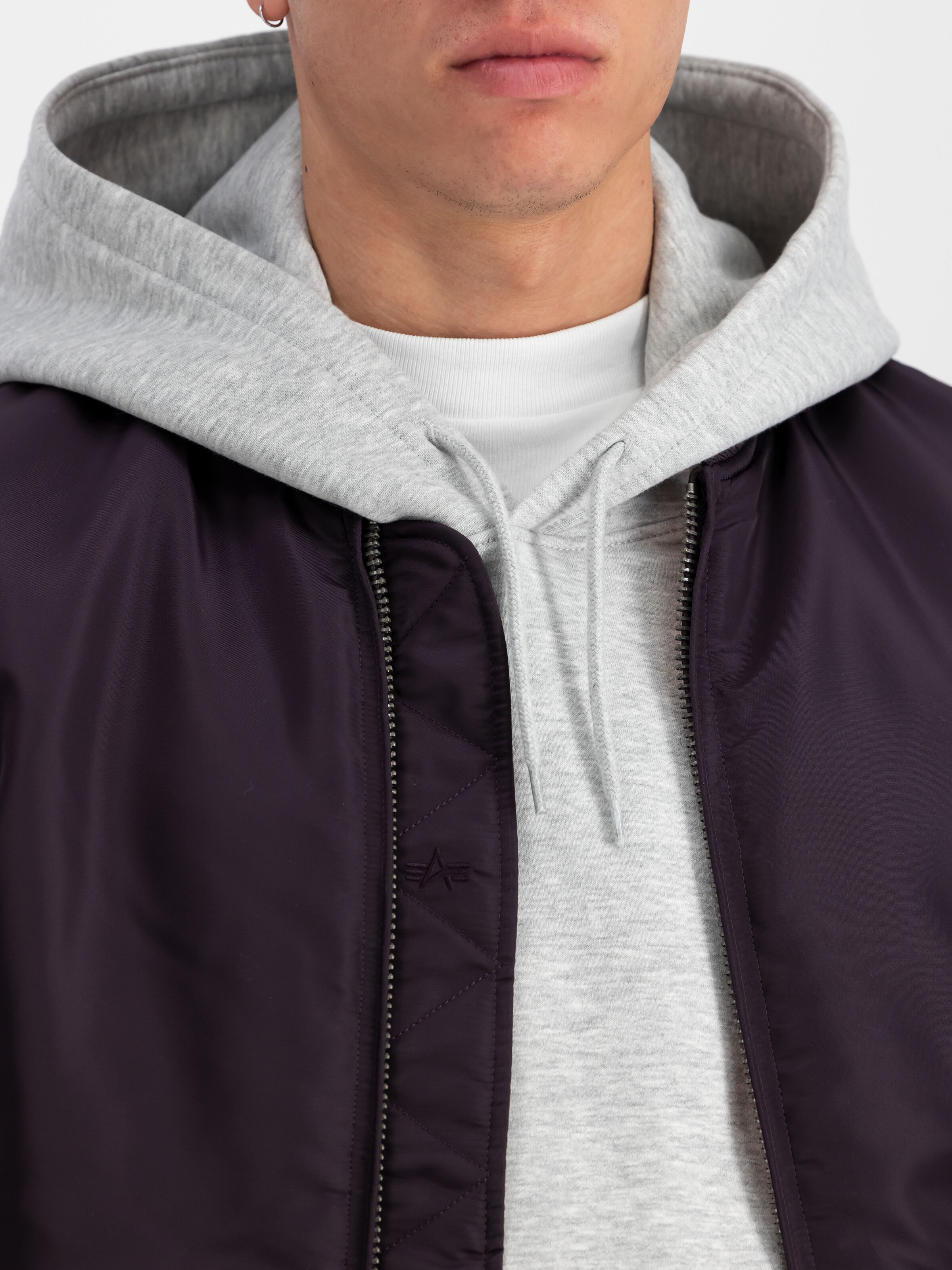 MA-1 VF 59 Long Plum 168100_719_3_detail_00001_97728