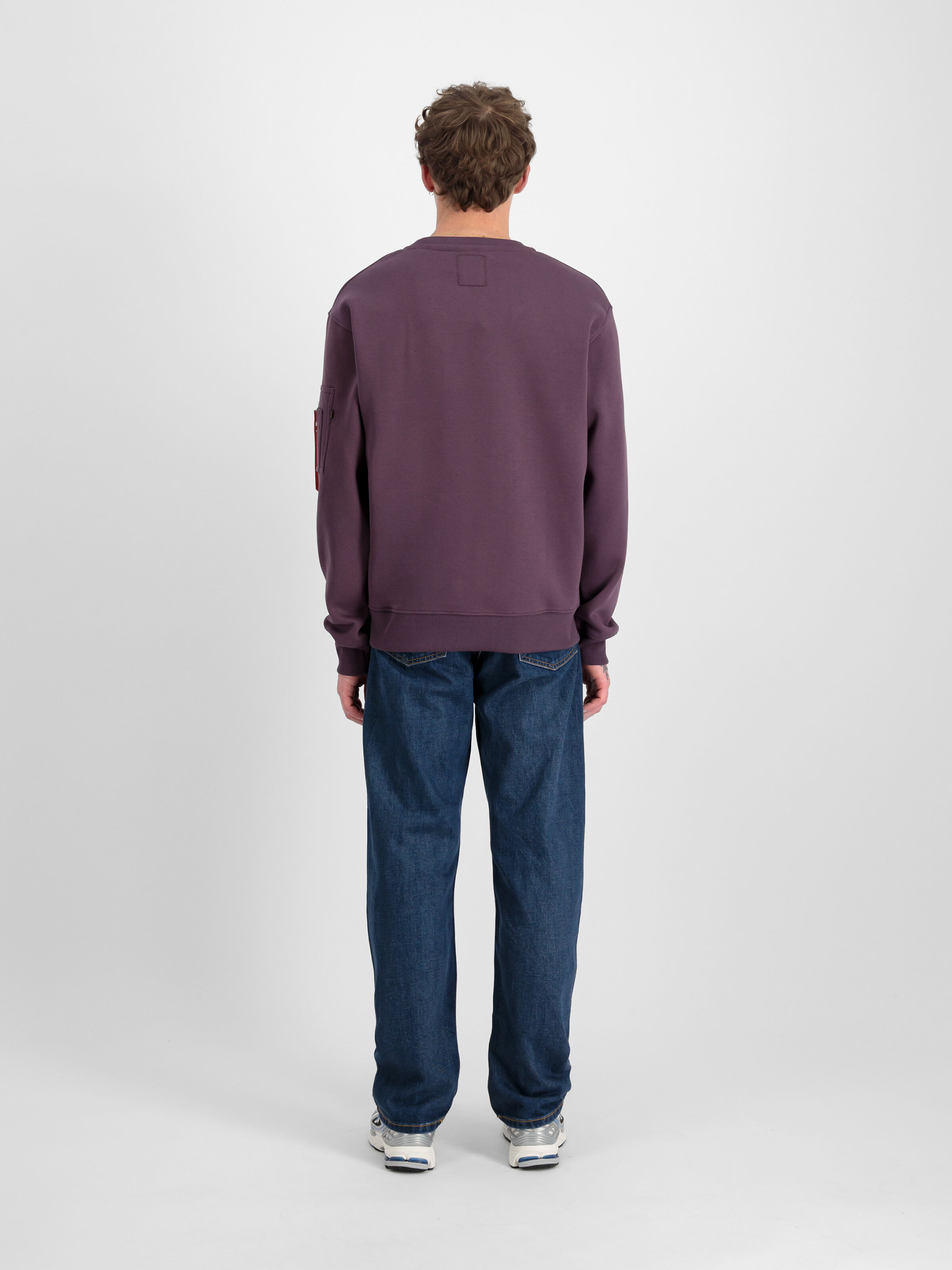 Alpha Label Sweatshirt Plum 118312_719_2_model_00002_129506