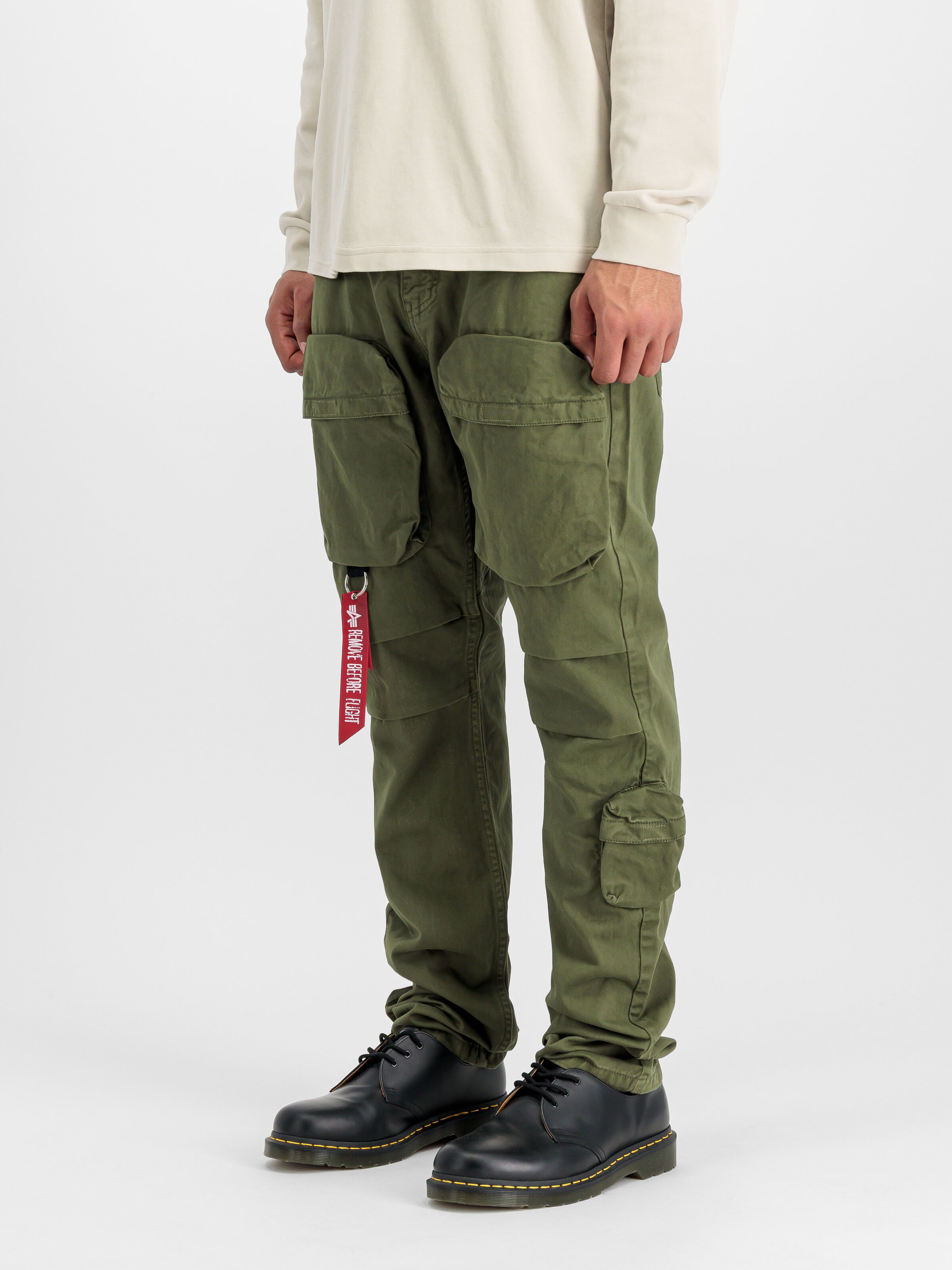 Tactical Pant dark olive 148207_142_2_model_00002_165221.jpg