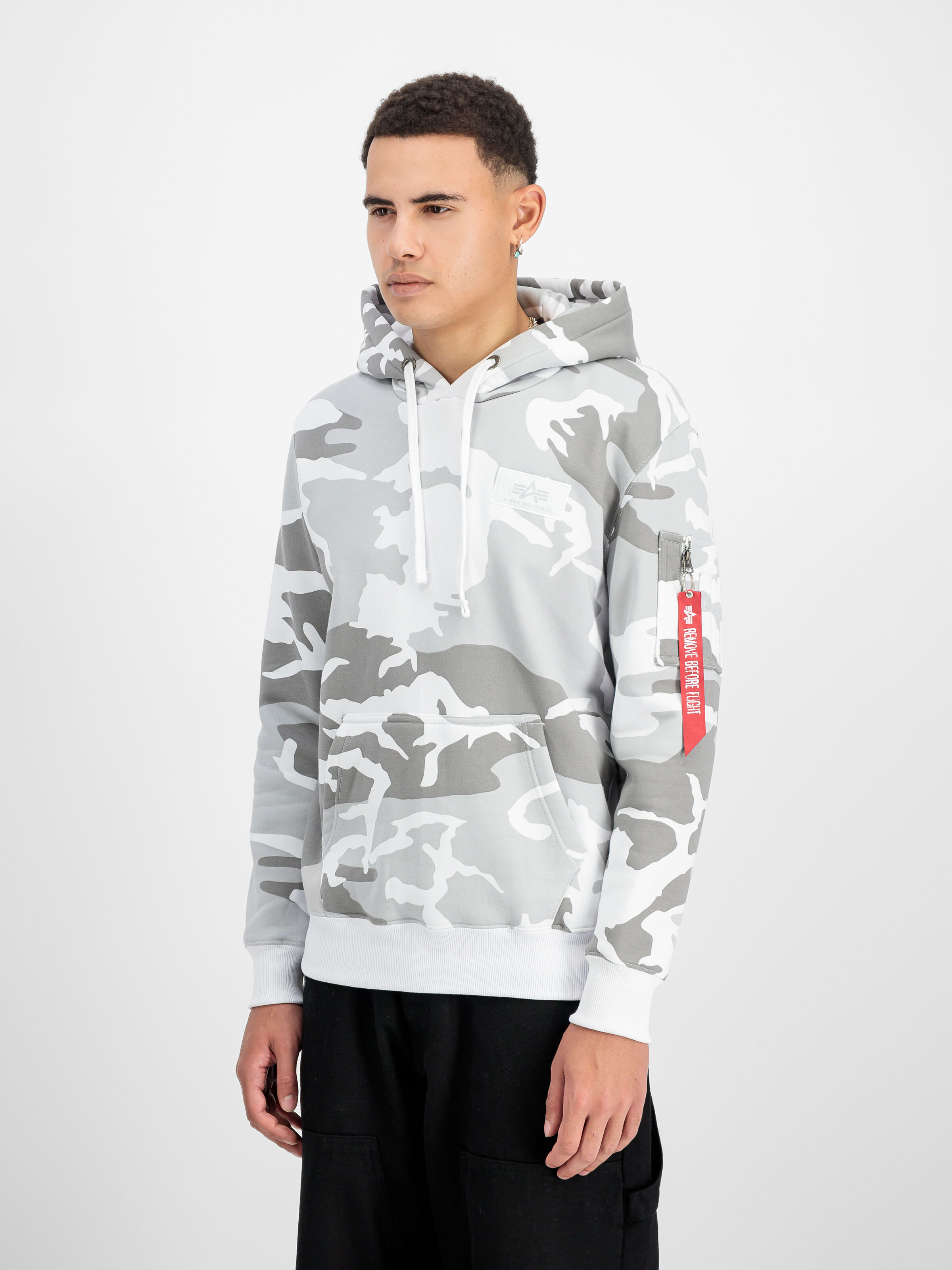 Backprint Camo Hoodie white camo 178318C_385_2_model_00002_184028
