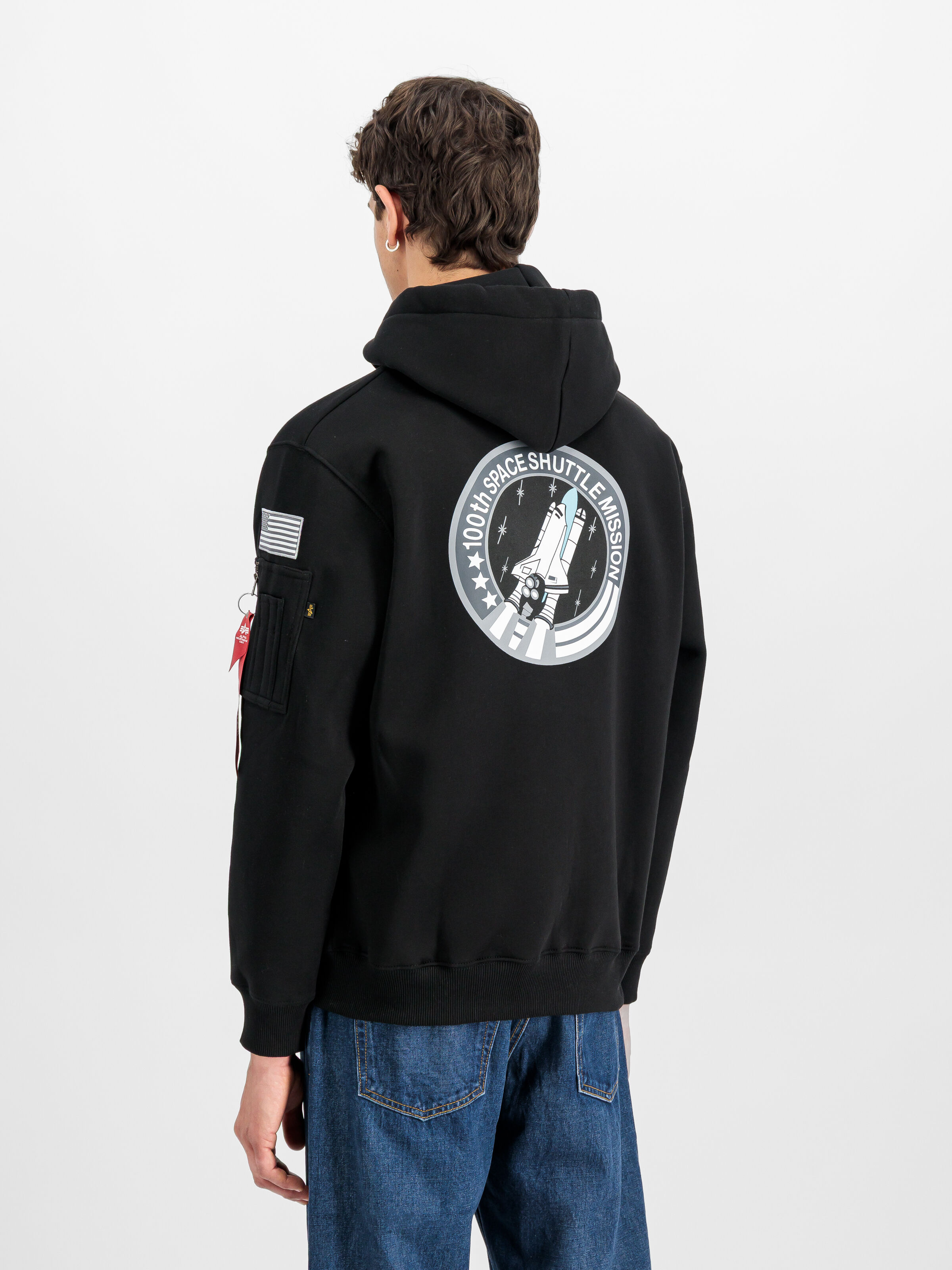 Space Shuttle Hoodie black 178317_03_2_model_00003_189273