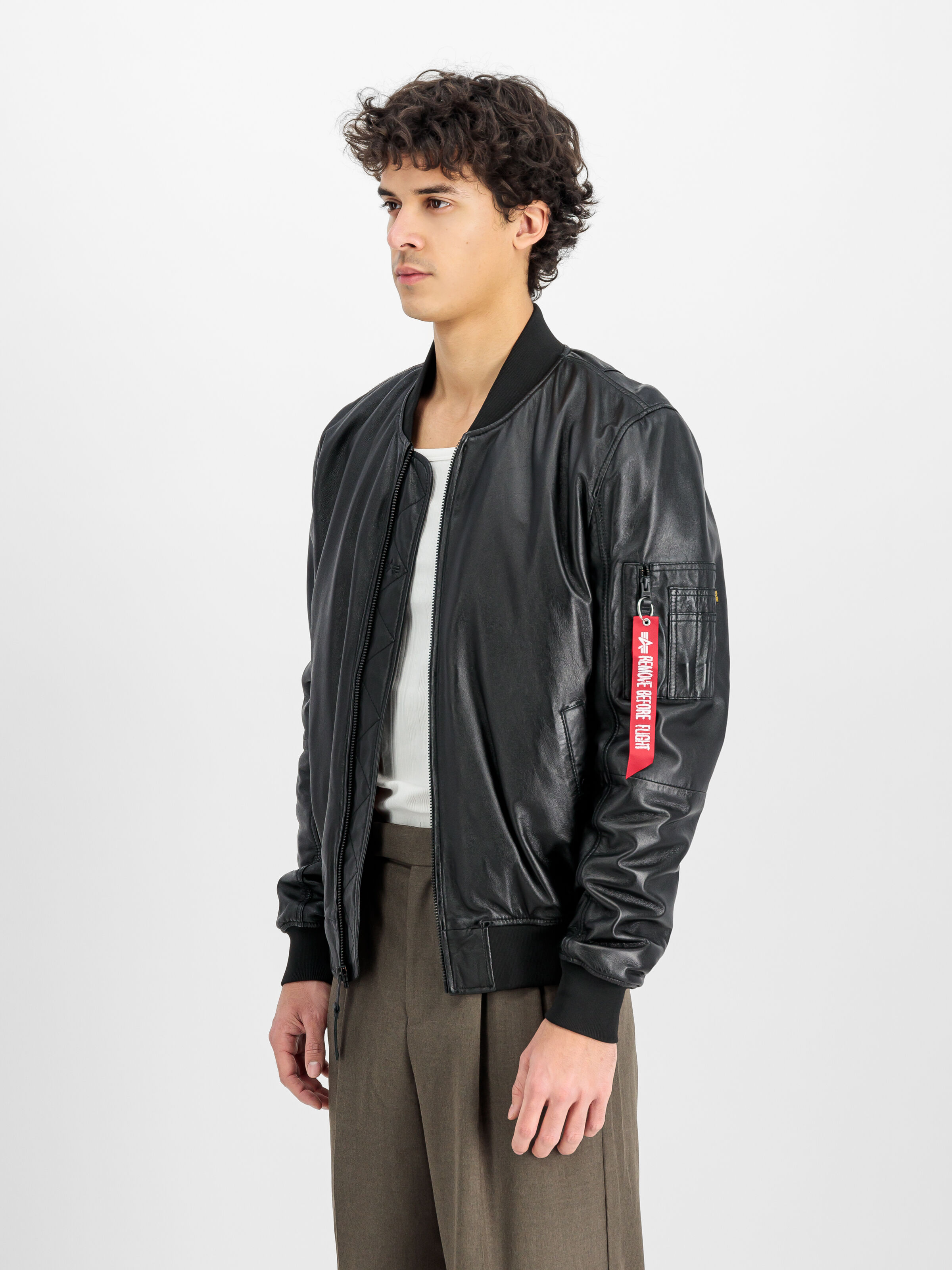 MA-1 Leather Bomber Jacket black 156141_03_2_model_00003_143891