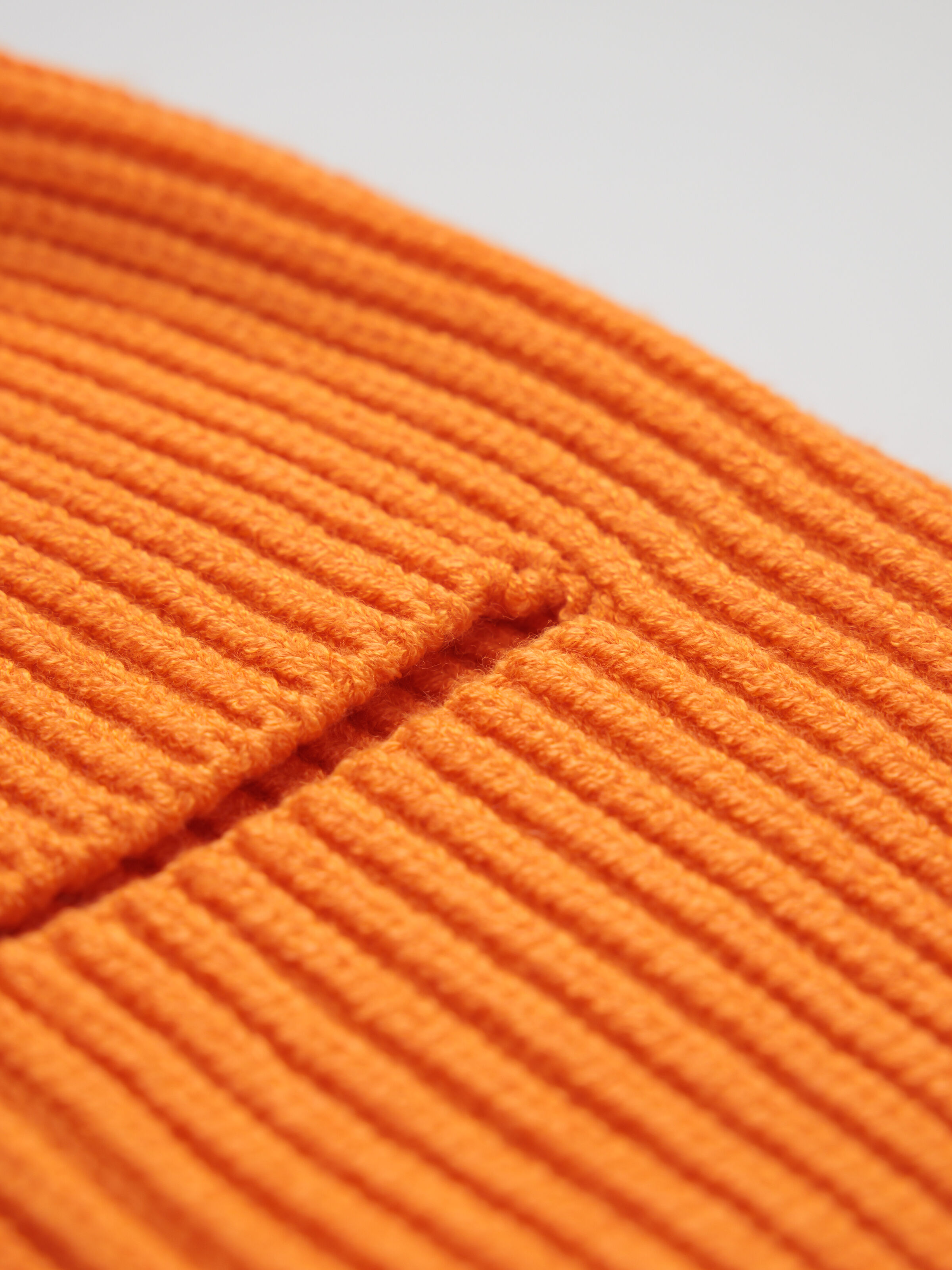 Label Balaclava Alpha orange 138901_429_3_detail_00001_98097