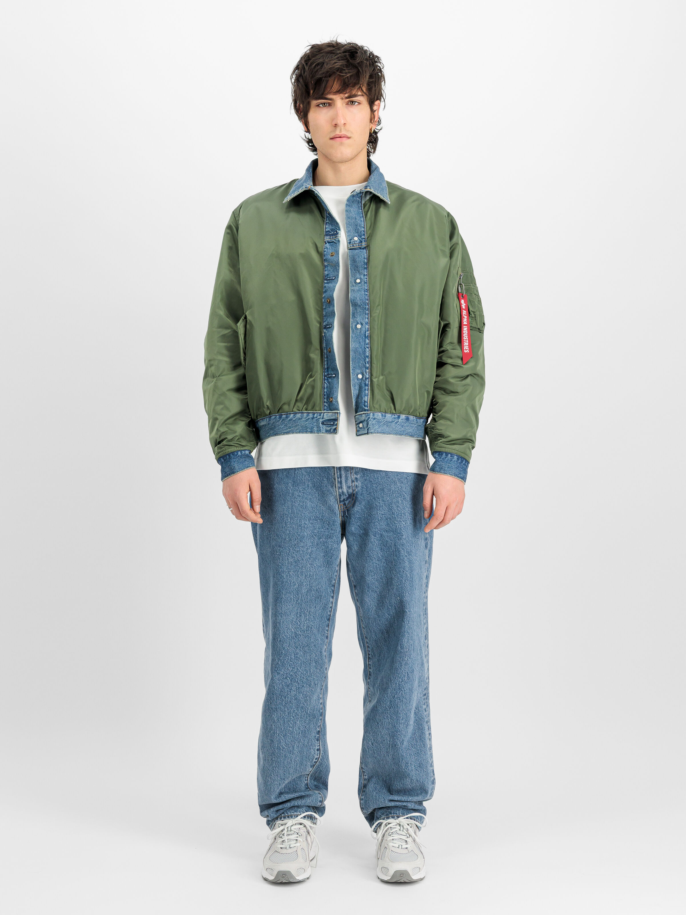 ALPHA x EYE JUNYA WATANABE MA-1 Bomber Jacket sage green/indigo 268171_01_2_model_00001_230618