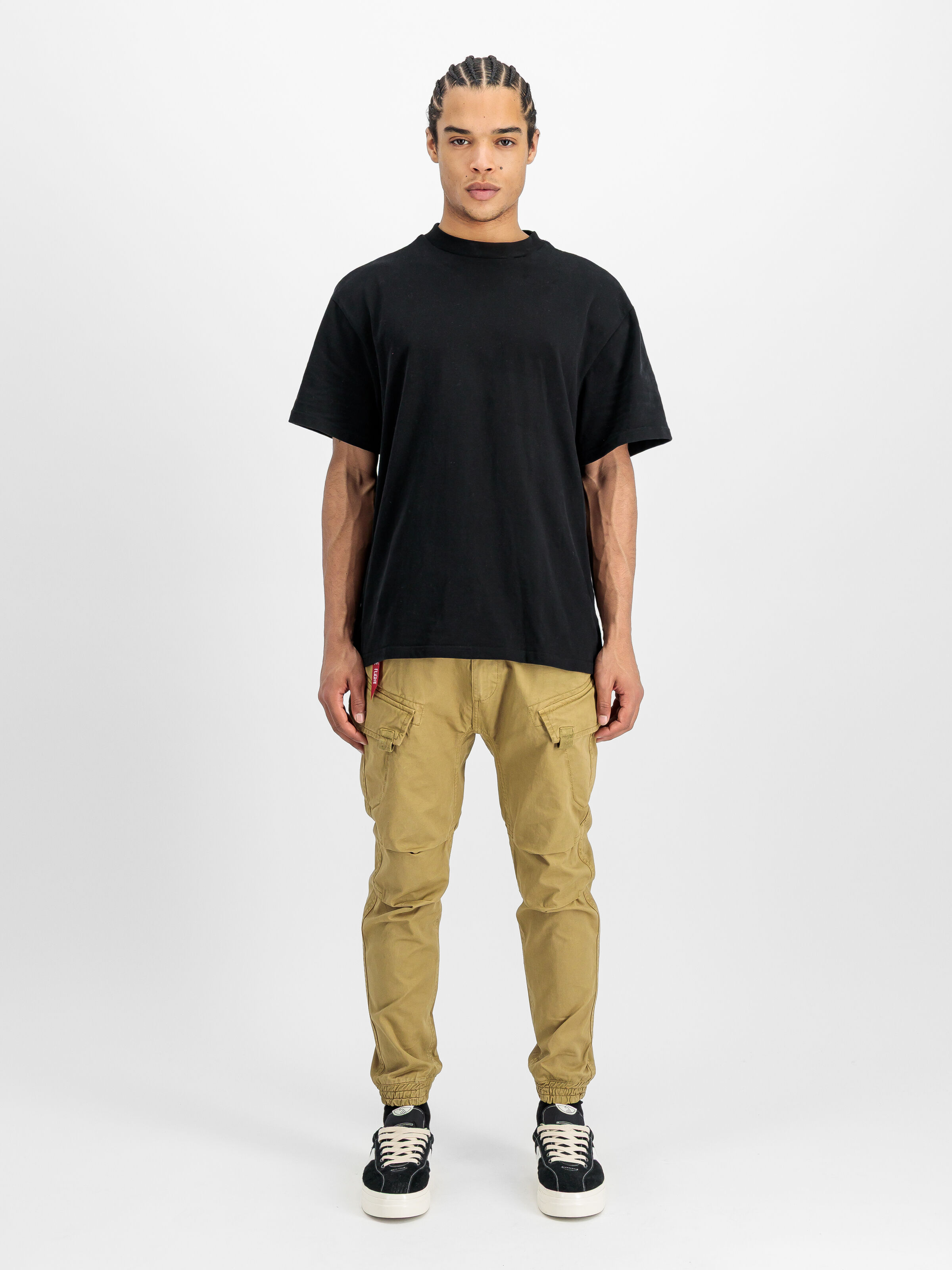 Force One Pant khaki 258204_13_2_model_00001_164421