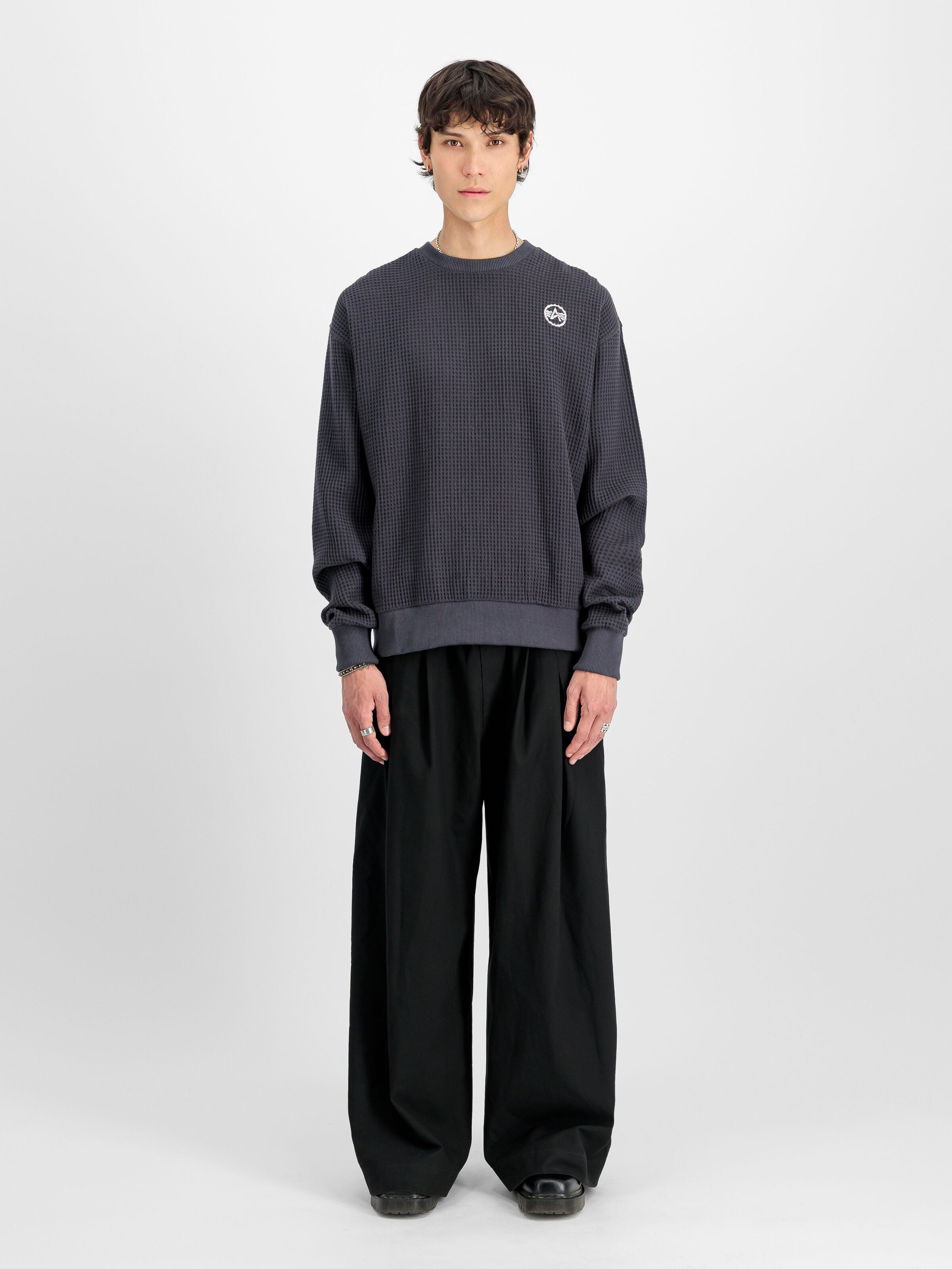 Studio Waffle Sweatshirt ultra navy 258300_697_2_model_00001_172864