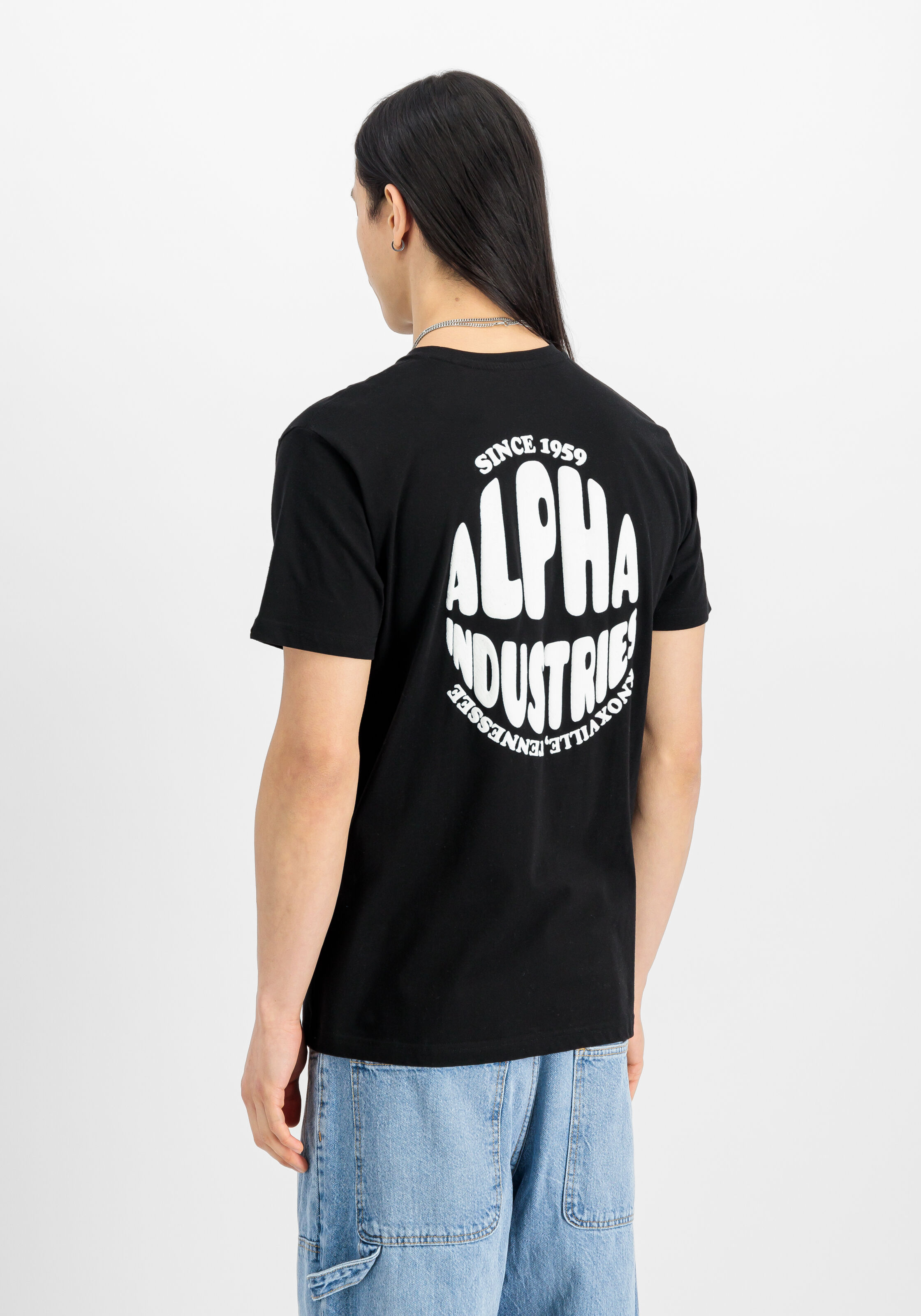 Logo Backprint T-Shirt black 156552_03_2_model_00004_146968