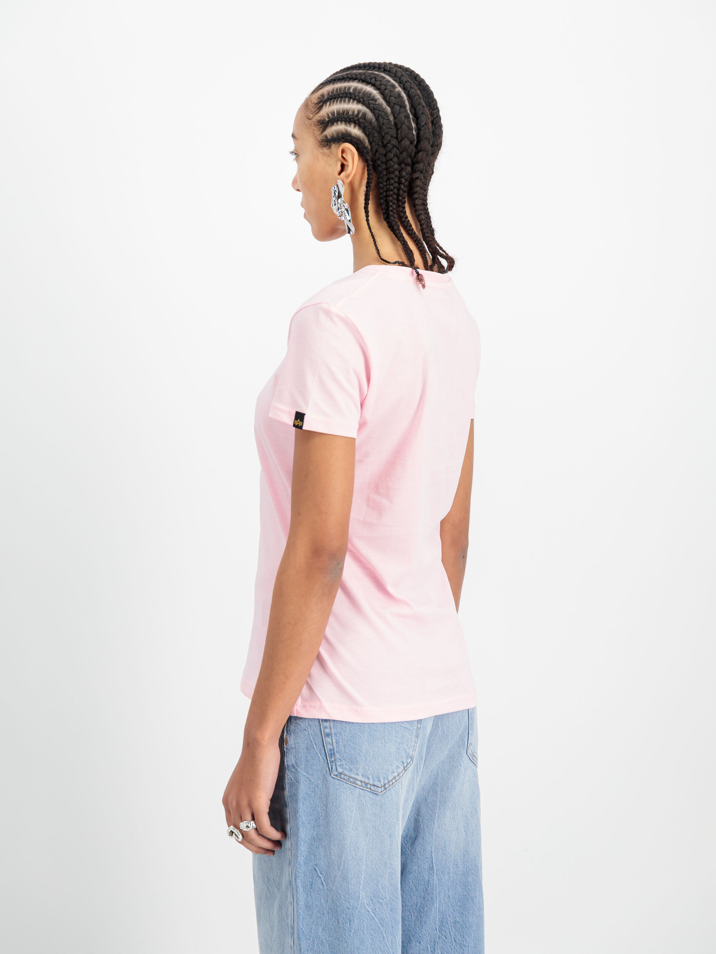 New Basic Big Logo T-Shirt Women pastel pink 196051_491_2_model_00004_122644