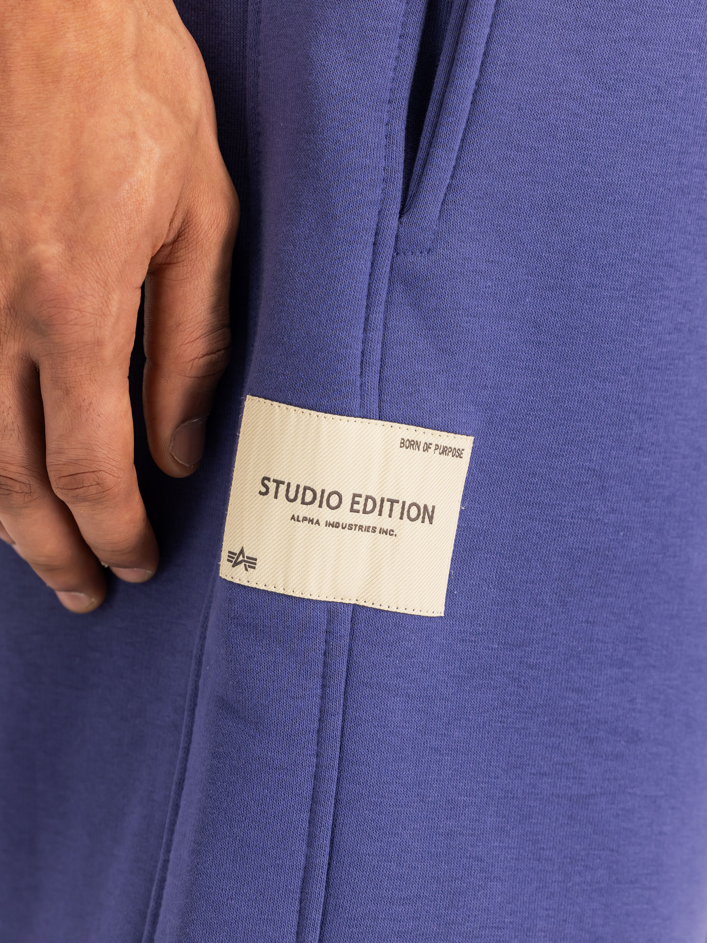Studio Edition Short night purple 156369_735_3_detail_00001_152161