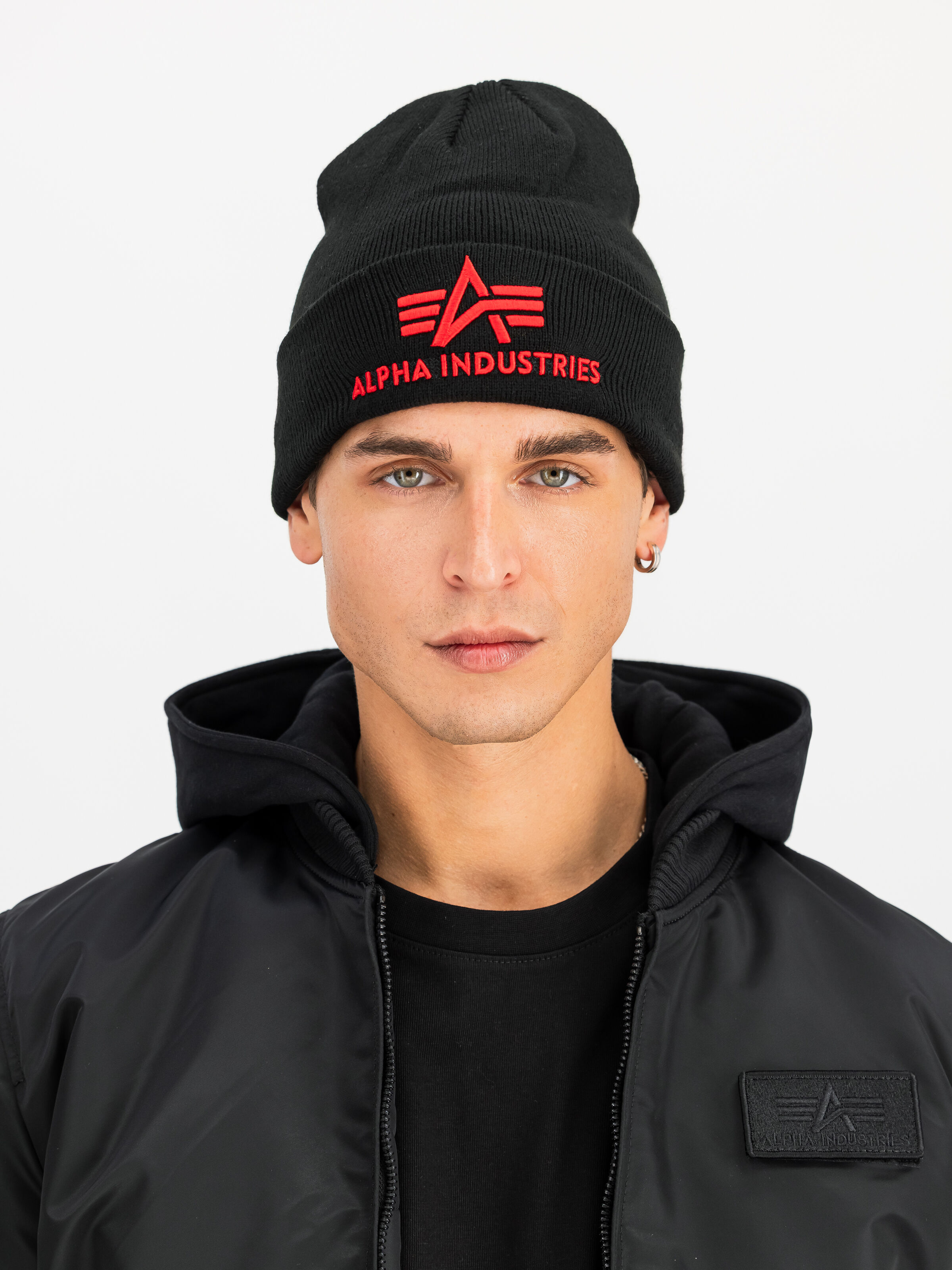 3D Beanie black/red 168910_94_2_model_00001_189937