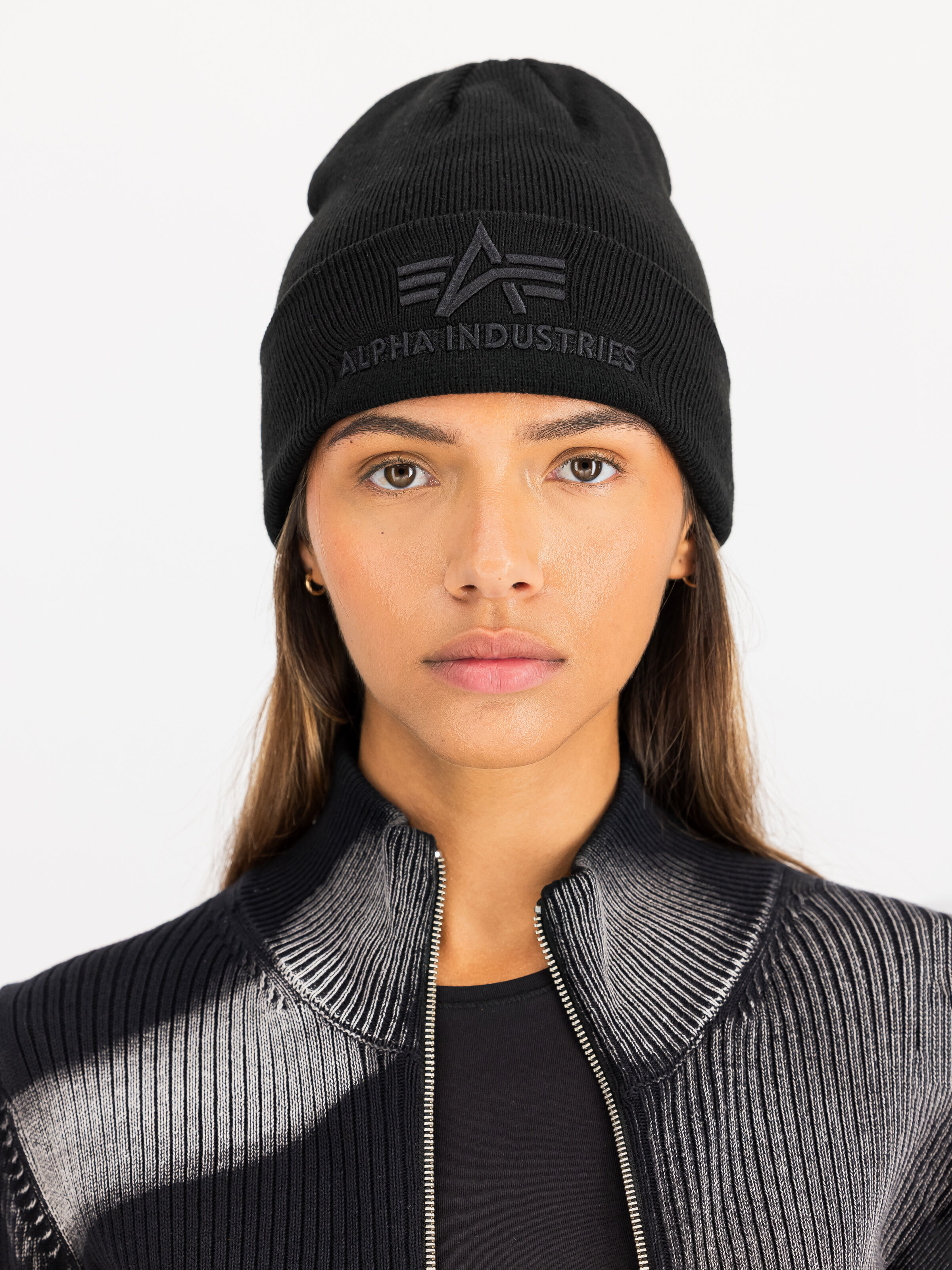 3D Beanie black 168910_03_2_model_00001_192429