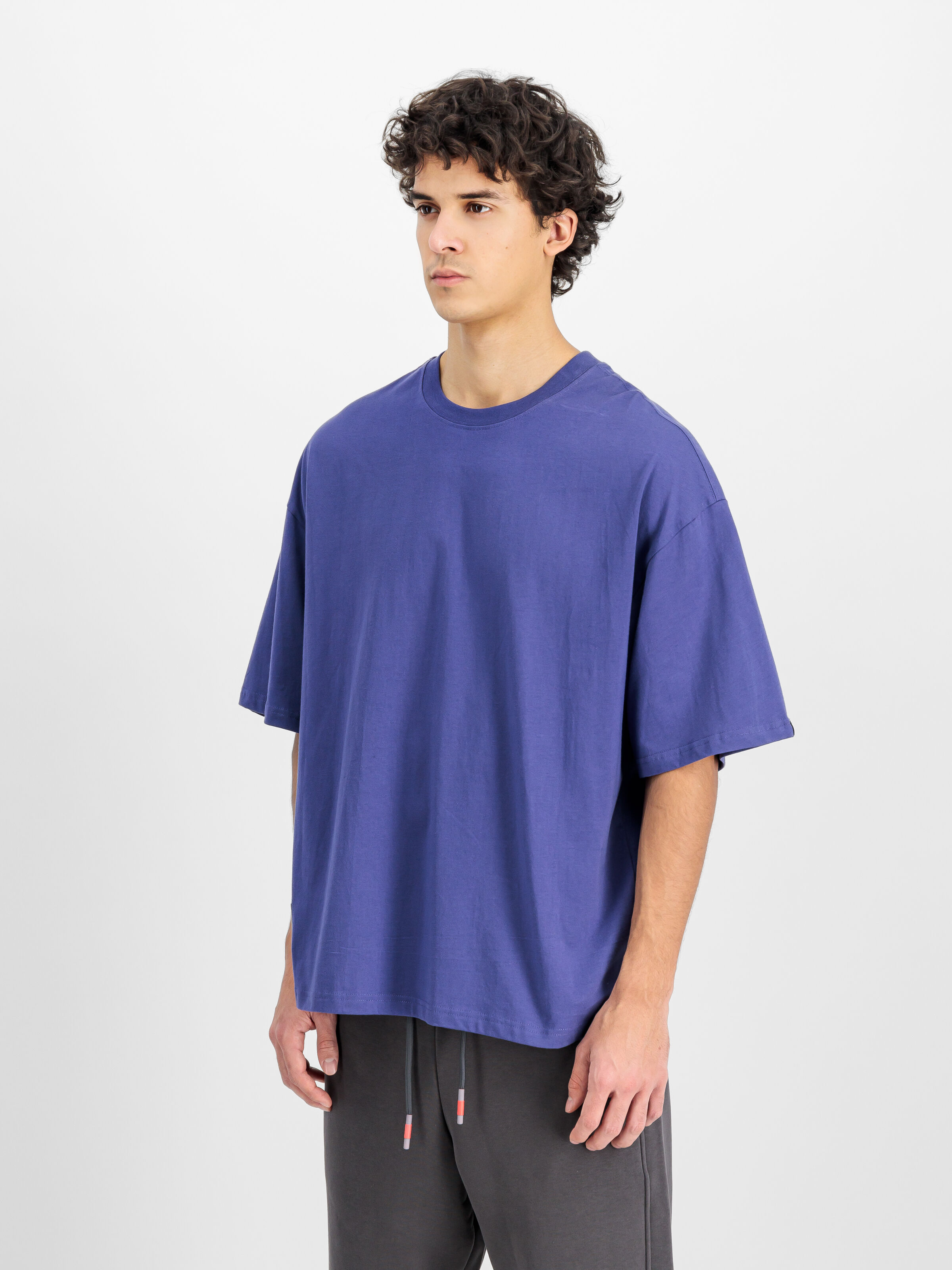 Studio Edition T-Shirt night purple 156550_735_2_model_00003_139374