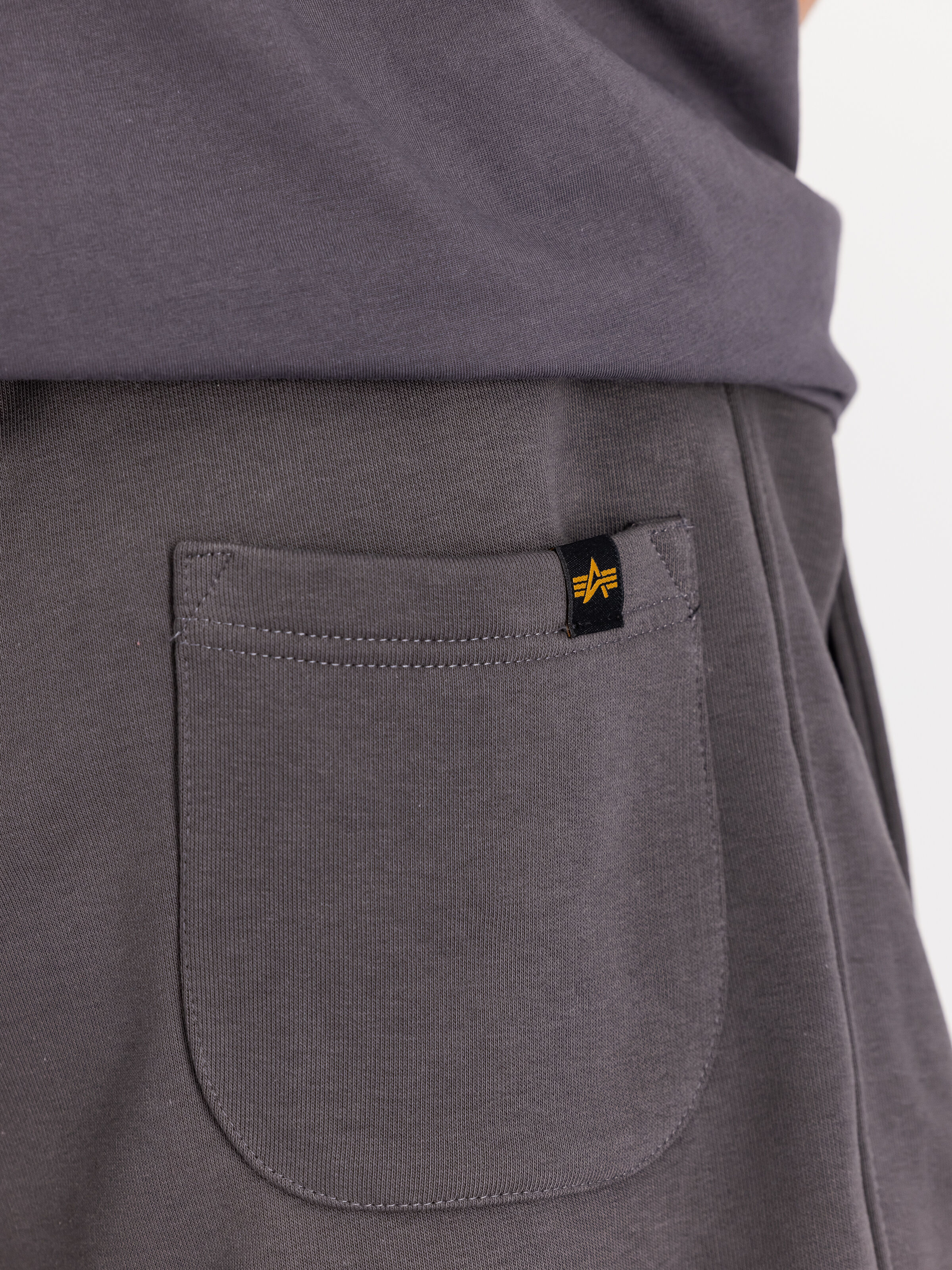 Studio Edition Short vintage grey 156369_684_3_detail_00002_139452
