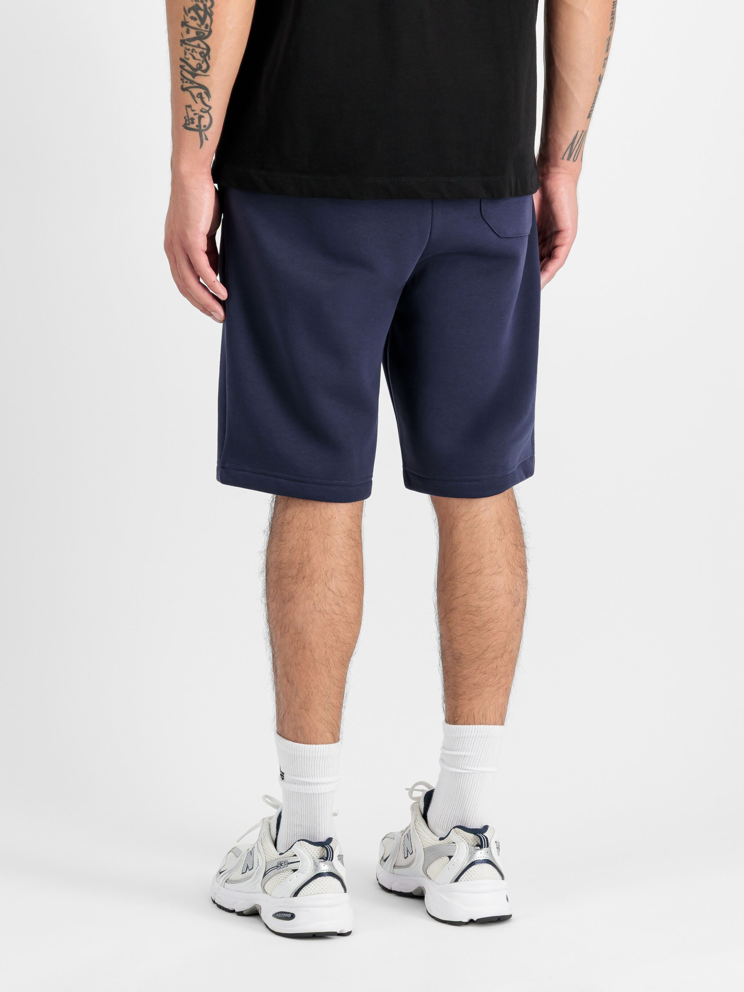 Label Jogger Short ultra navy 266363_697_2_model_00003_215639