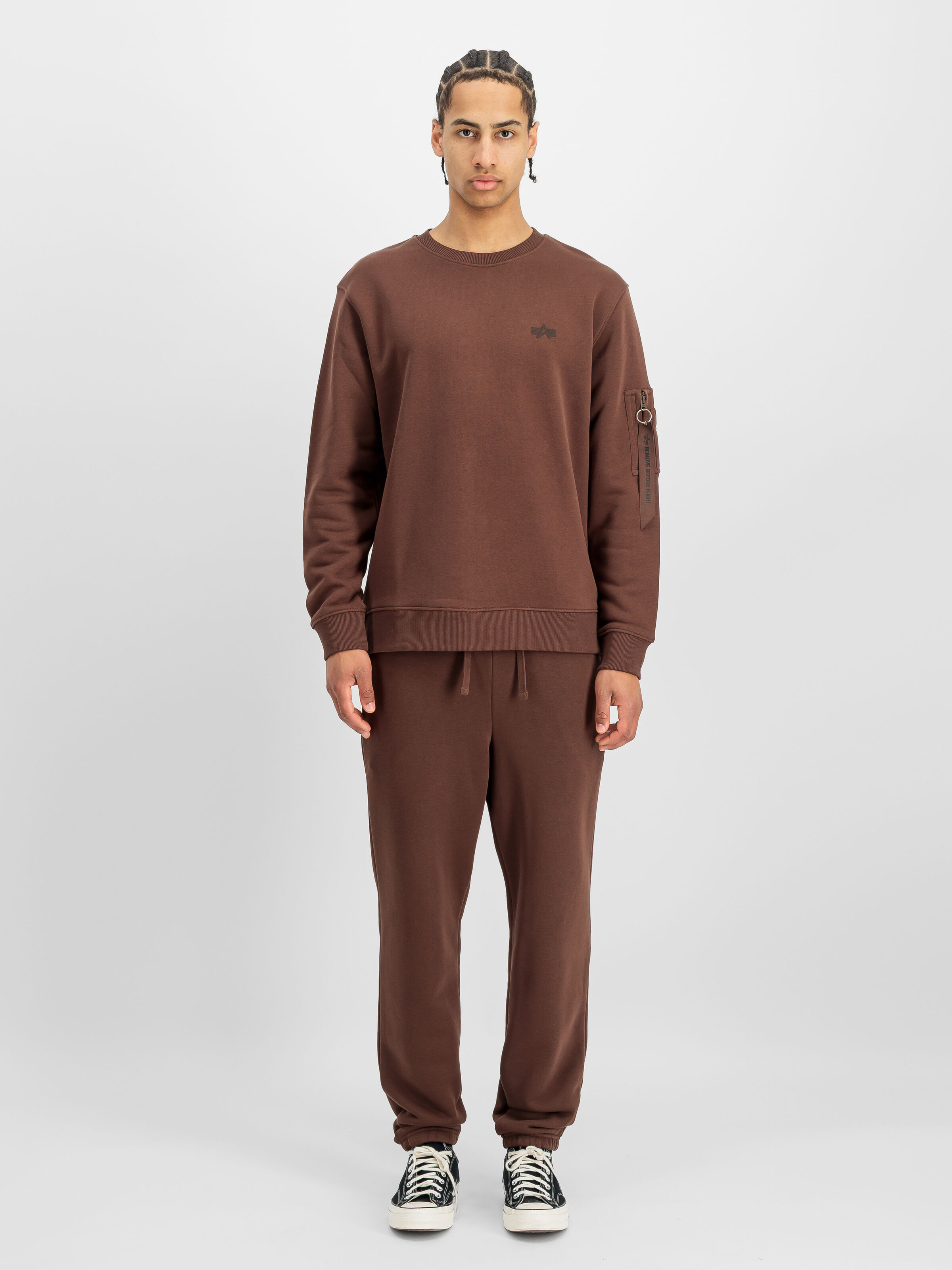 Dye To Match Mid Logo Sweatshirt powder brown 268303_204_2_model_00001_236572