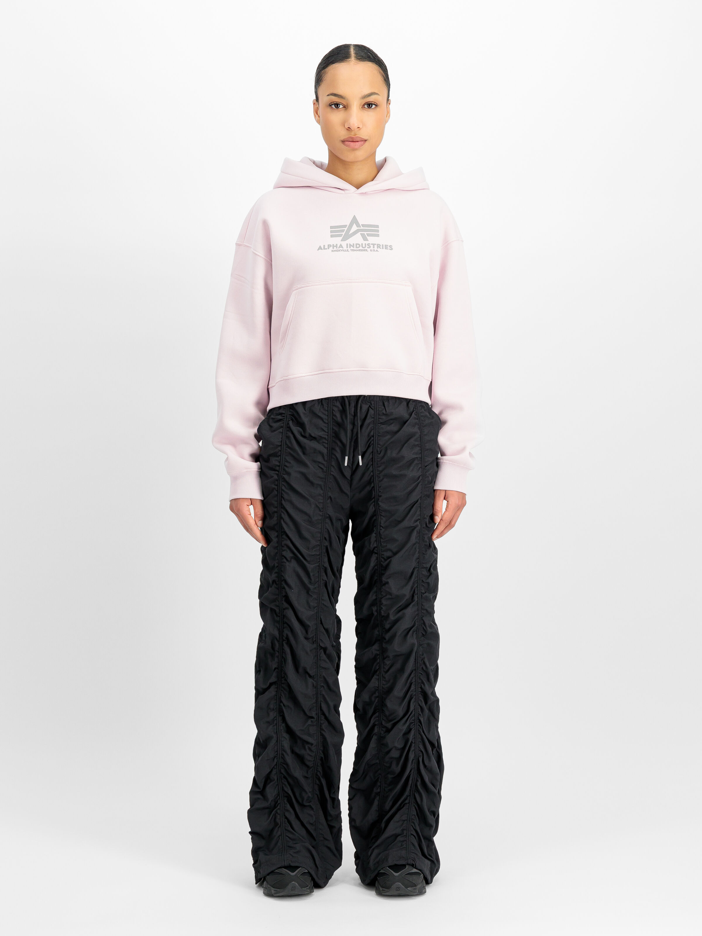 Basic Big Logo Puff Print Hoodie Women pale lilac 258040_061_2_model_00001_229793