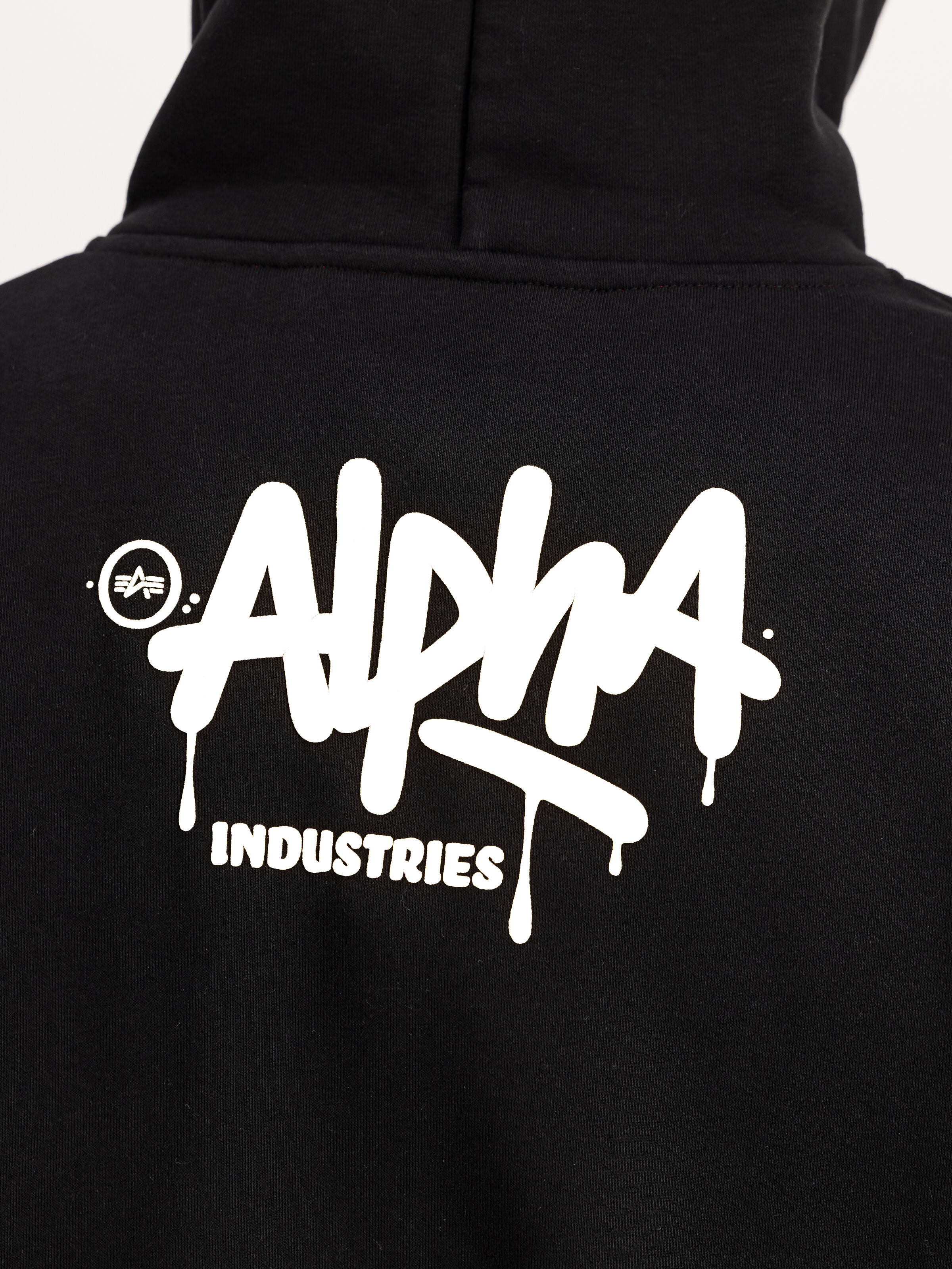 Alpha Signature Hoodie black 266350_03_3_detail_00002_220220