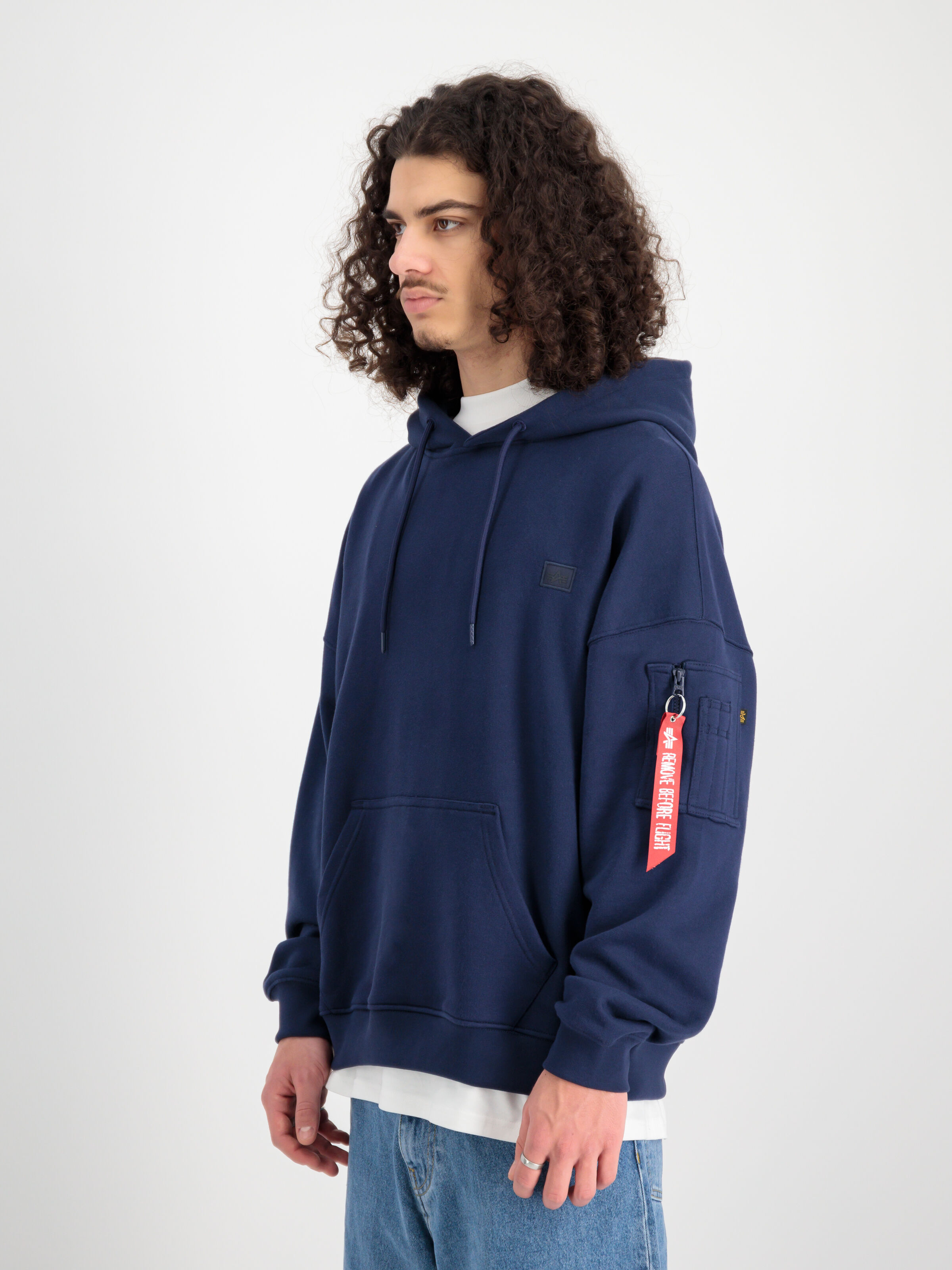 Alpha Essentials Rubber Logo Hoodie ultra navy 146335_697_2_model_00003_99343