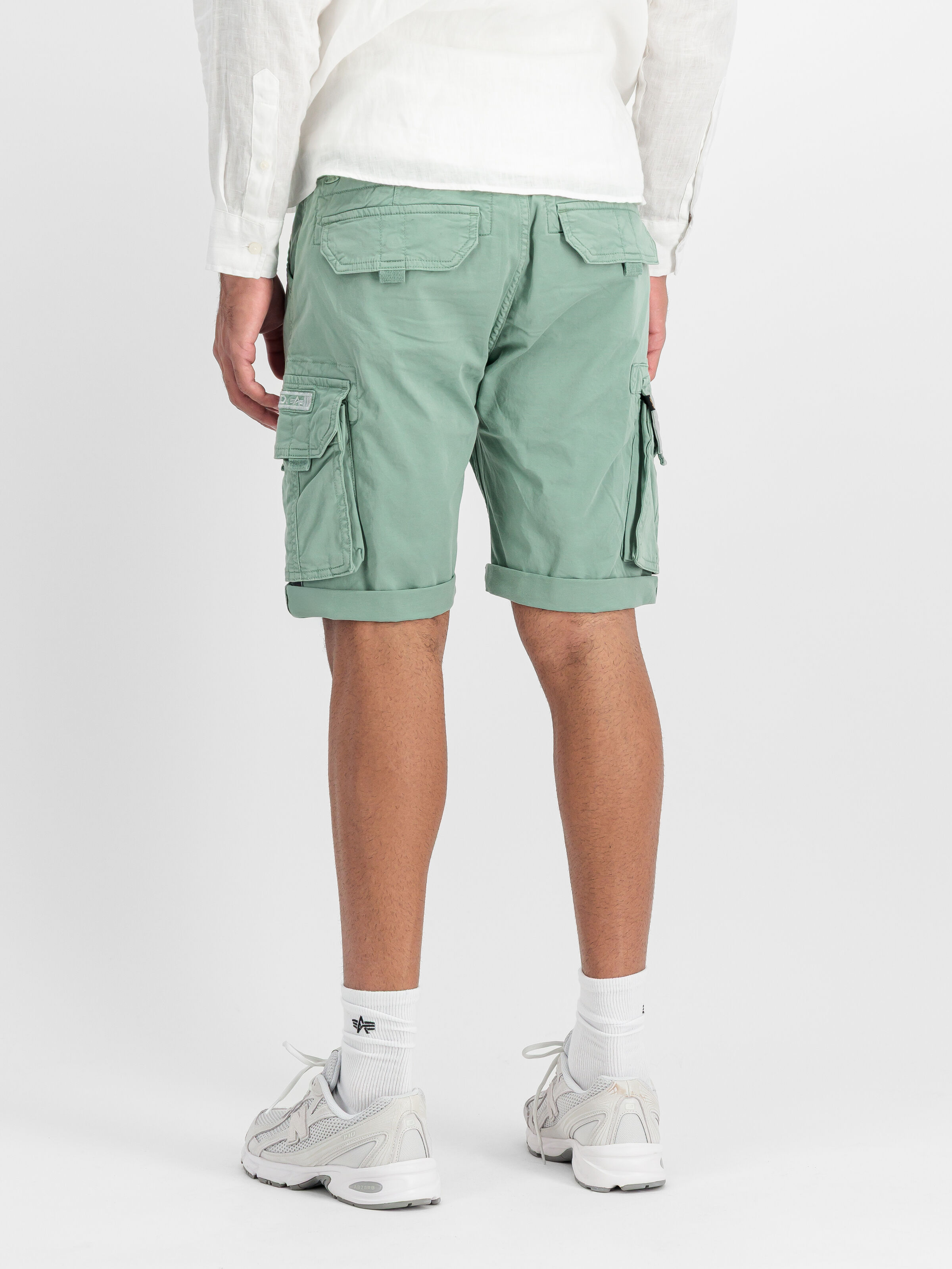 Crew Short frost green 176203_30_2_model_00003_209630