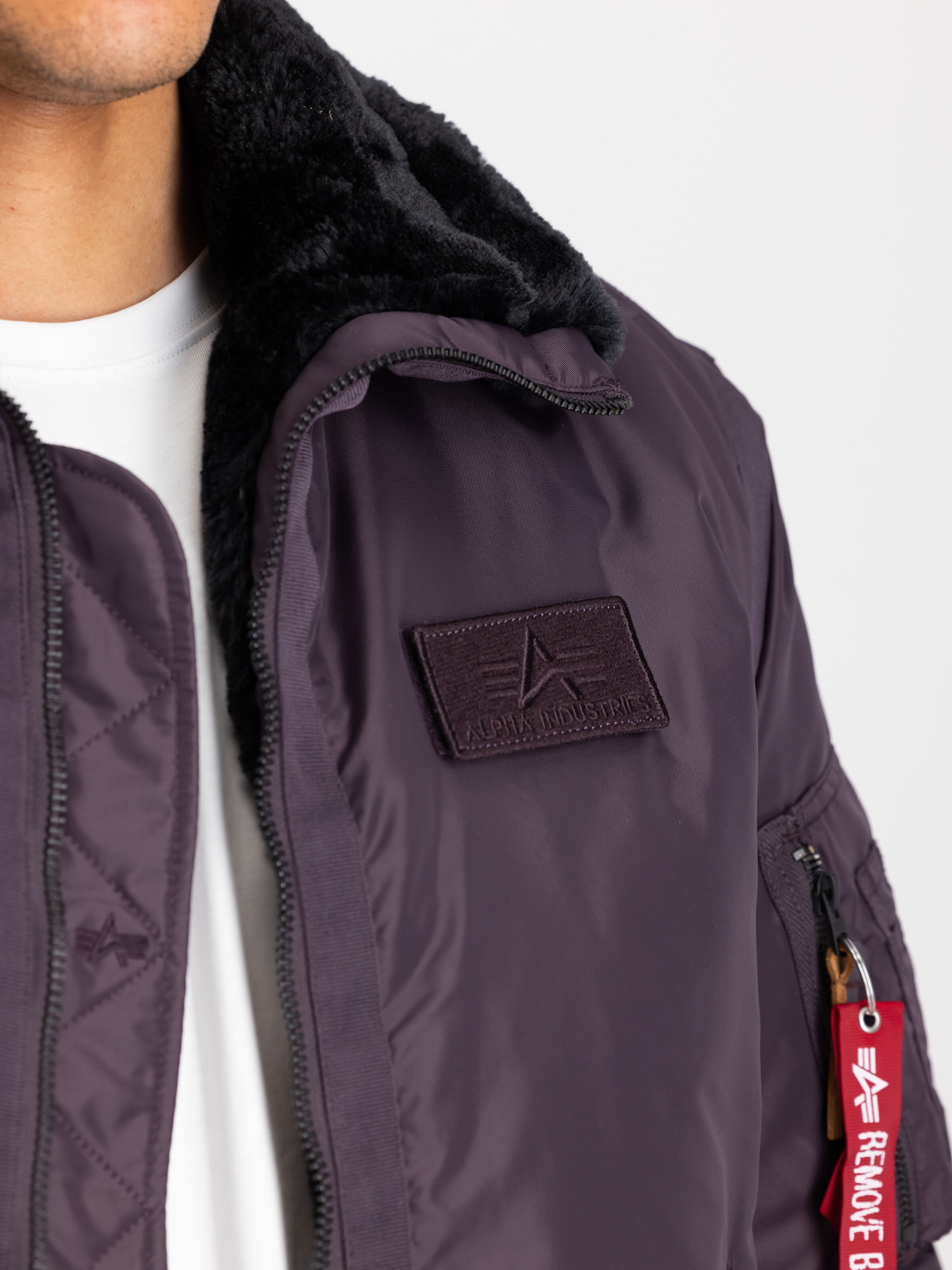 B-15 III TT Two Tone Bomber Jacket Plum 198122_719_3_detail_00001_115948