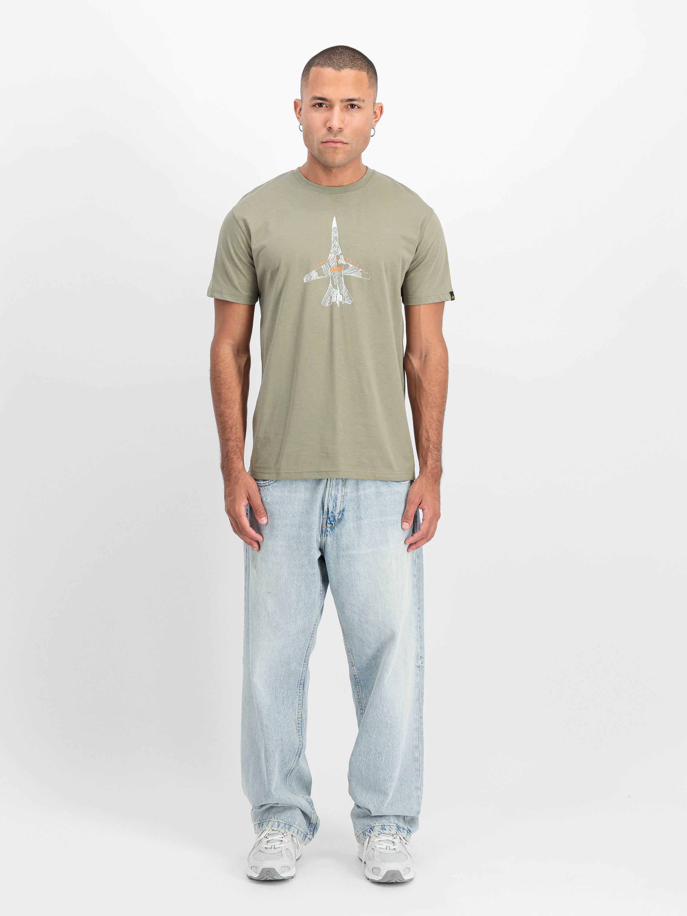 Air Force Sketch T-Shirt olive 266548_11_2_model_00001_210977