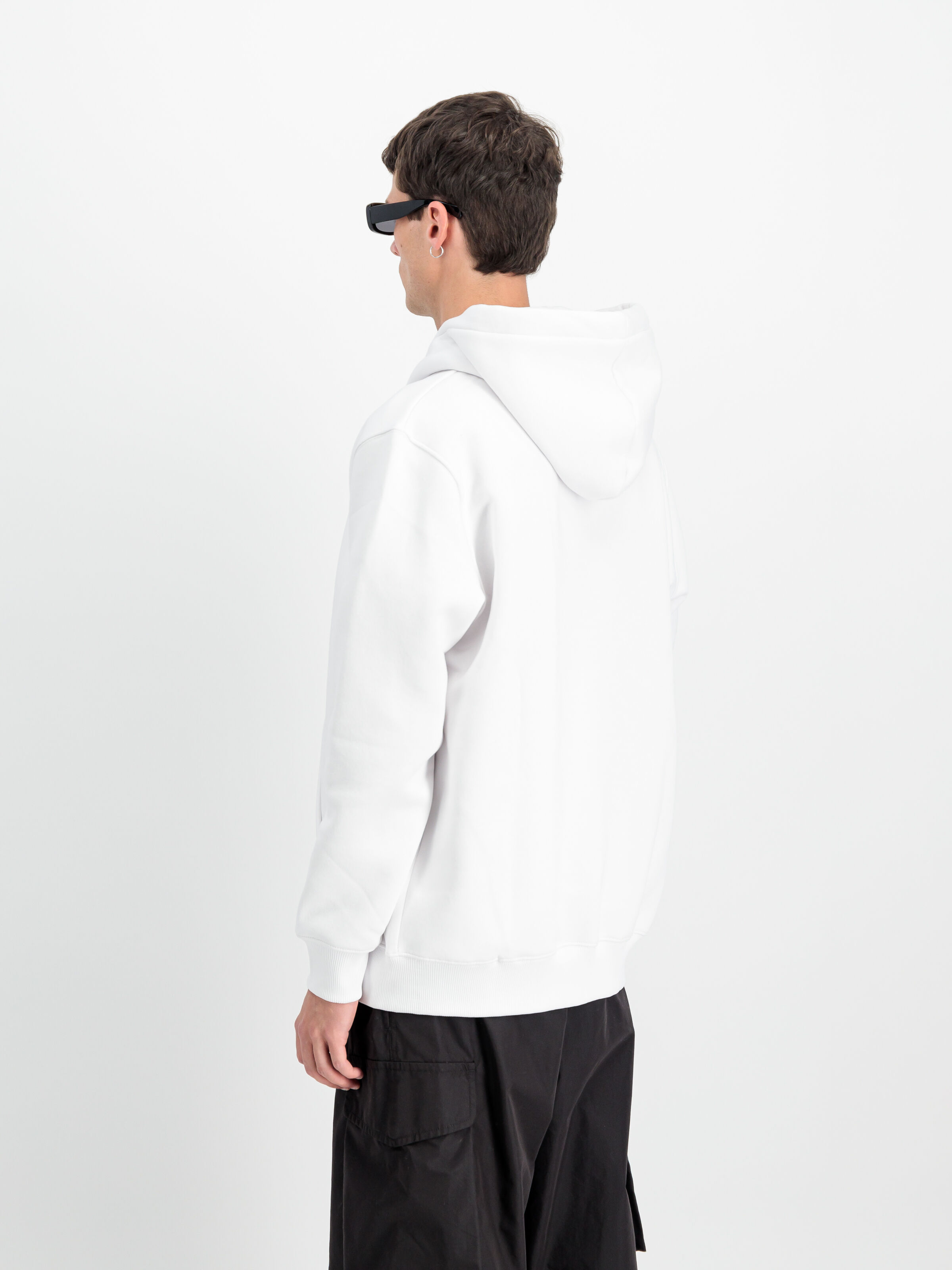 Basic Big Logo Zip Hoodie white 178325_09_2_model_00004_122538