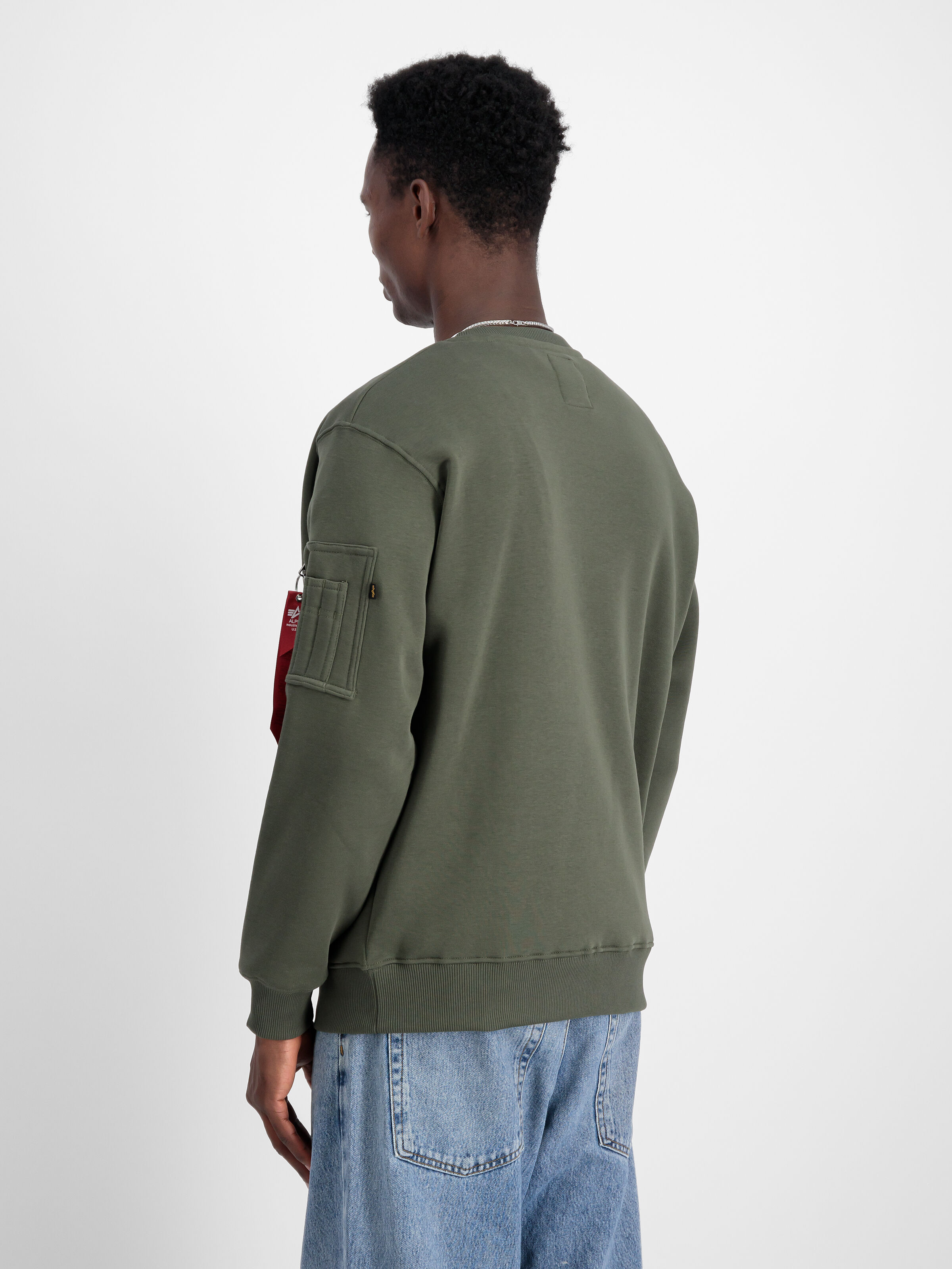 3D Small Logo Sweatshirt dark olive 148309_142_2_model_00004_98576