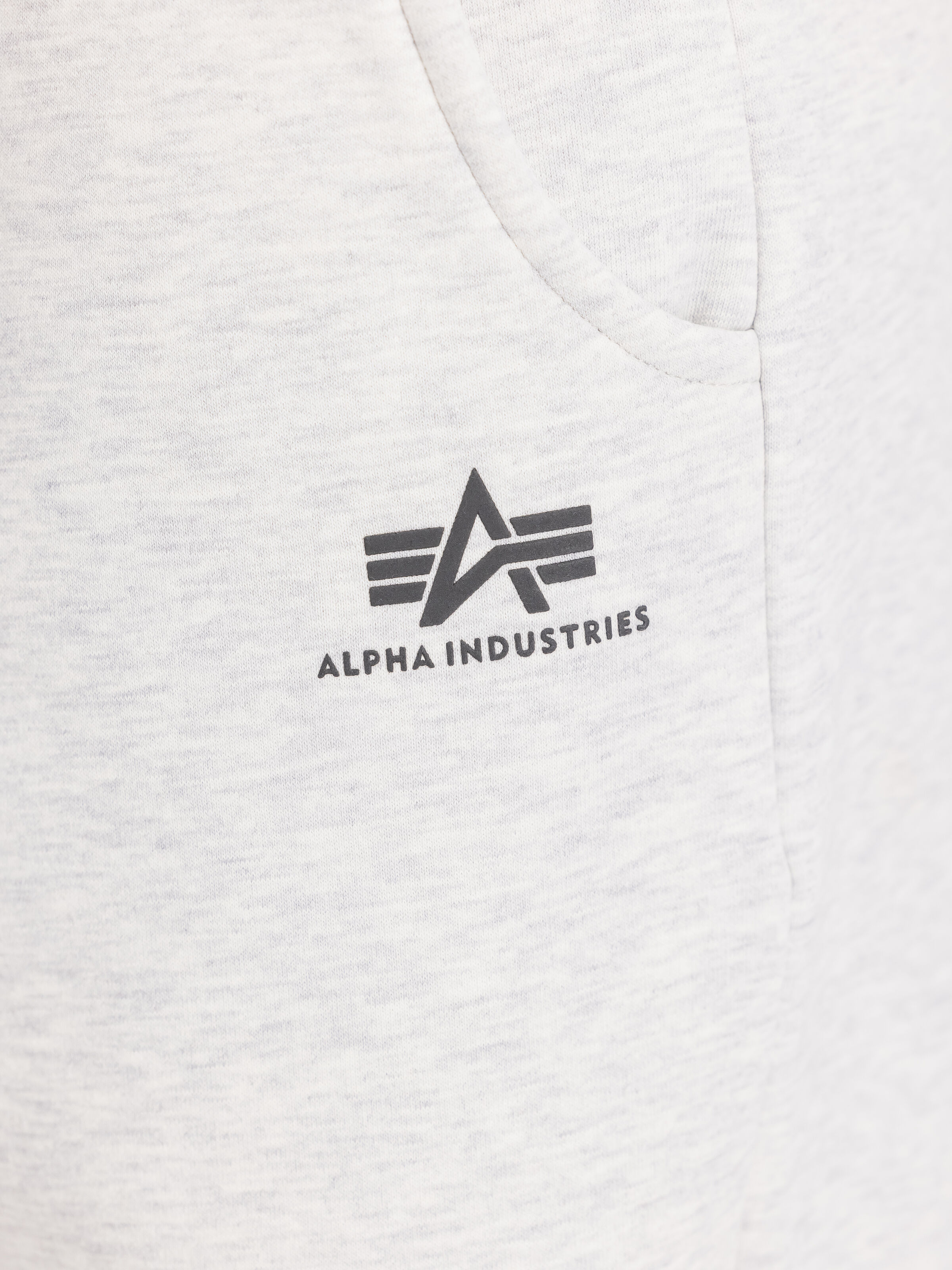 Basic Small Logo Jogger Women pastel grey melange 258050_752_3_detail_00001_192196