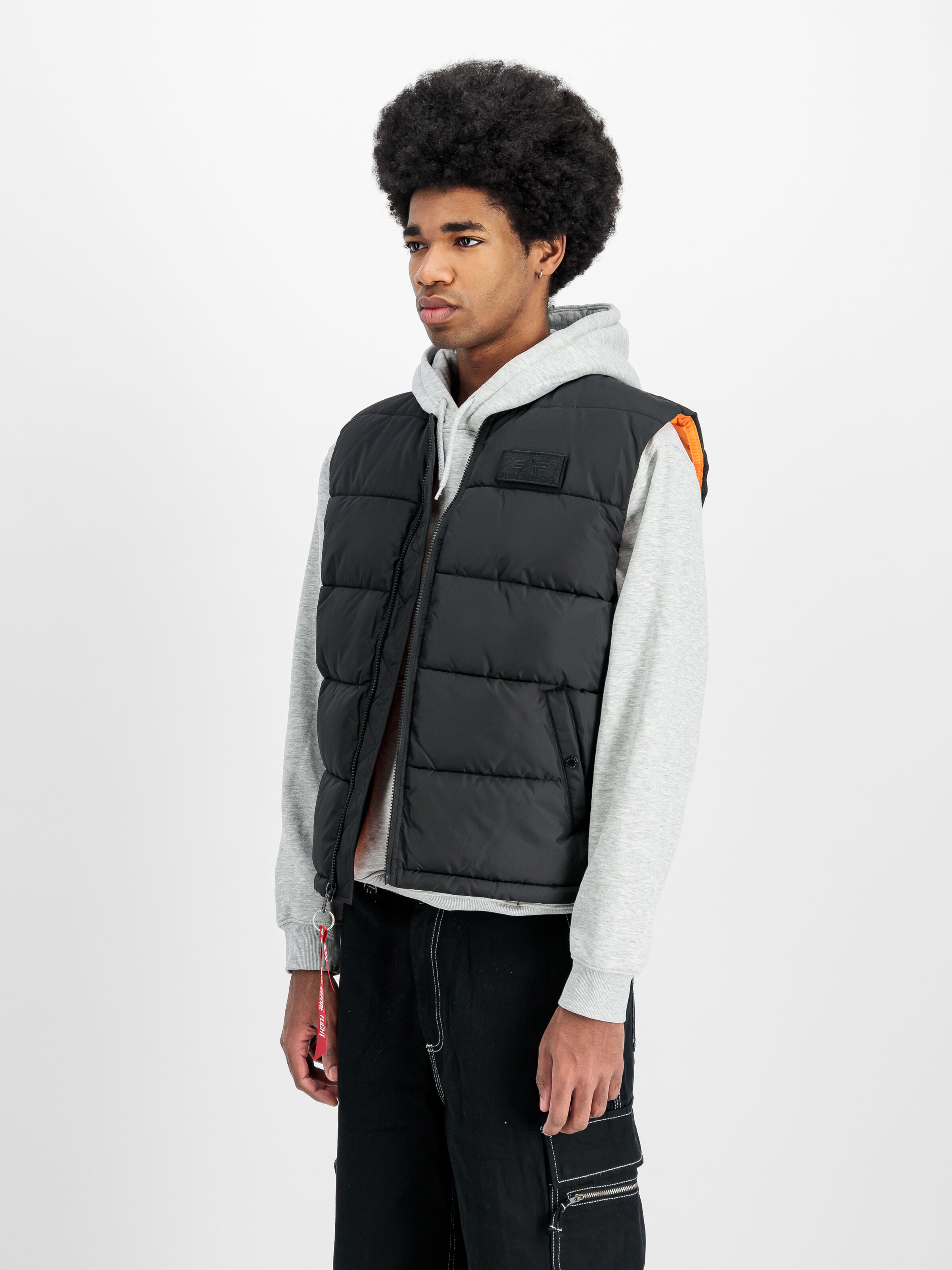 Puffer Vest black 118109_03_2_model_00003_130607
