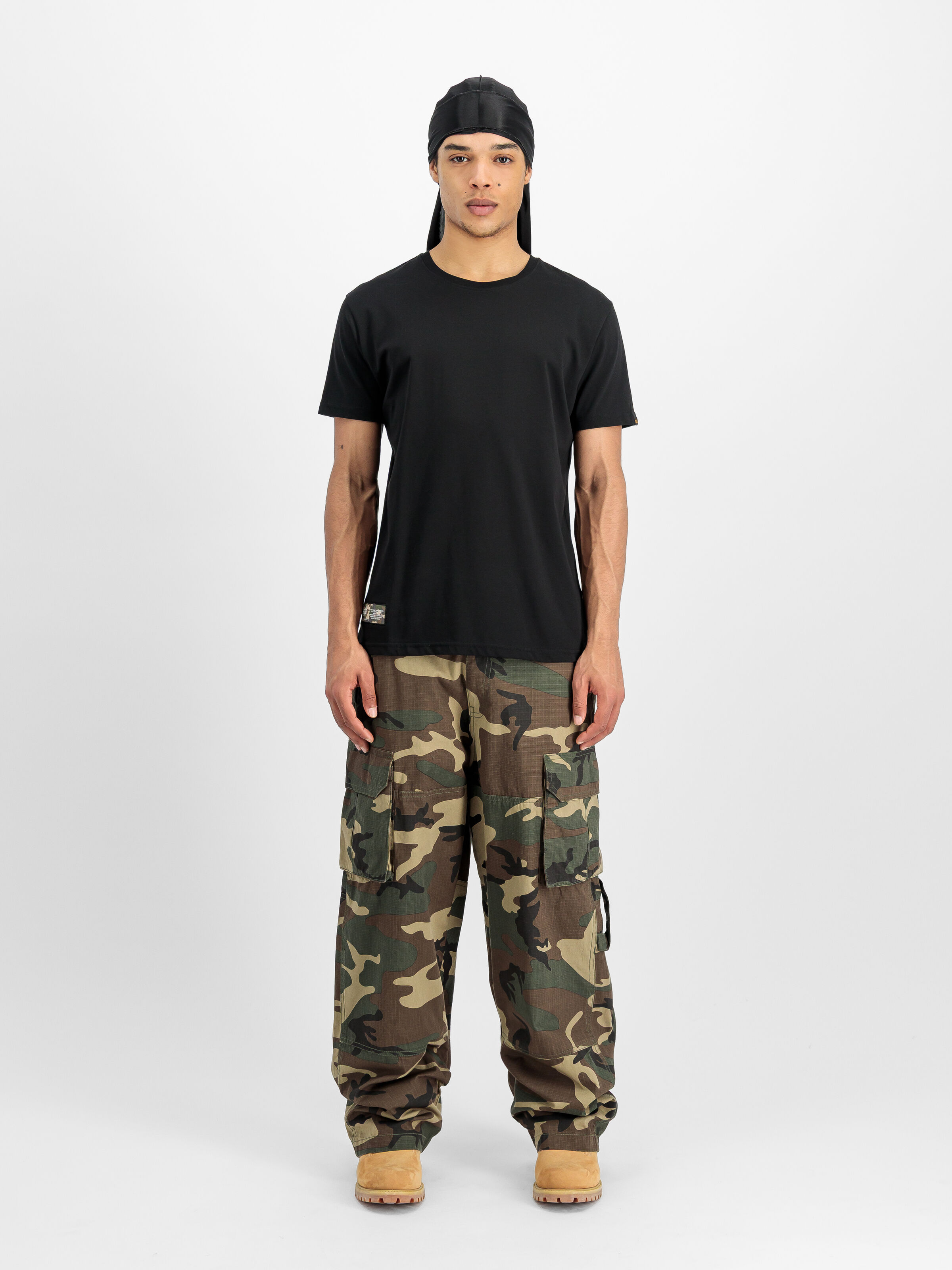 Camo Label Backprint T-Shirt black 258504_03_2_model_00001_163946