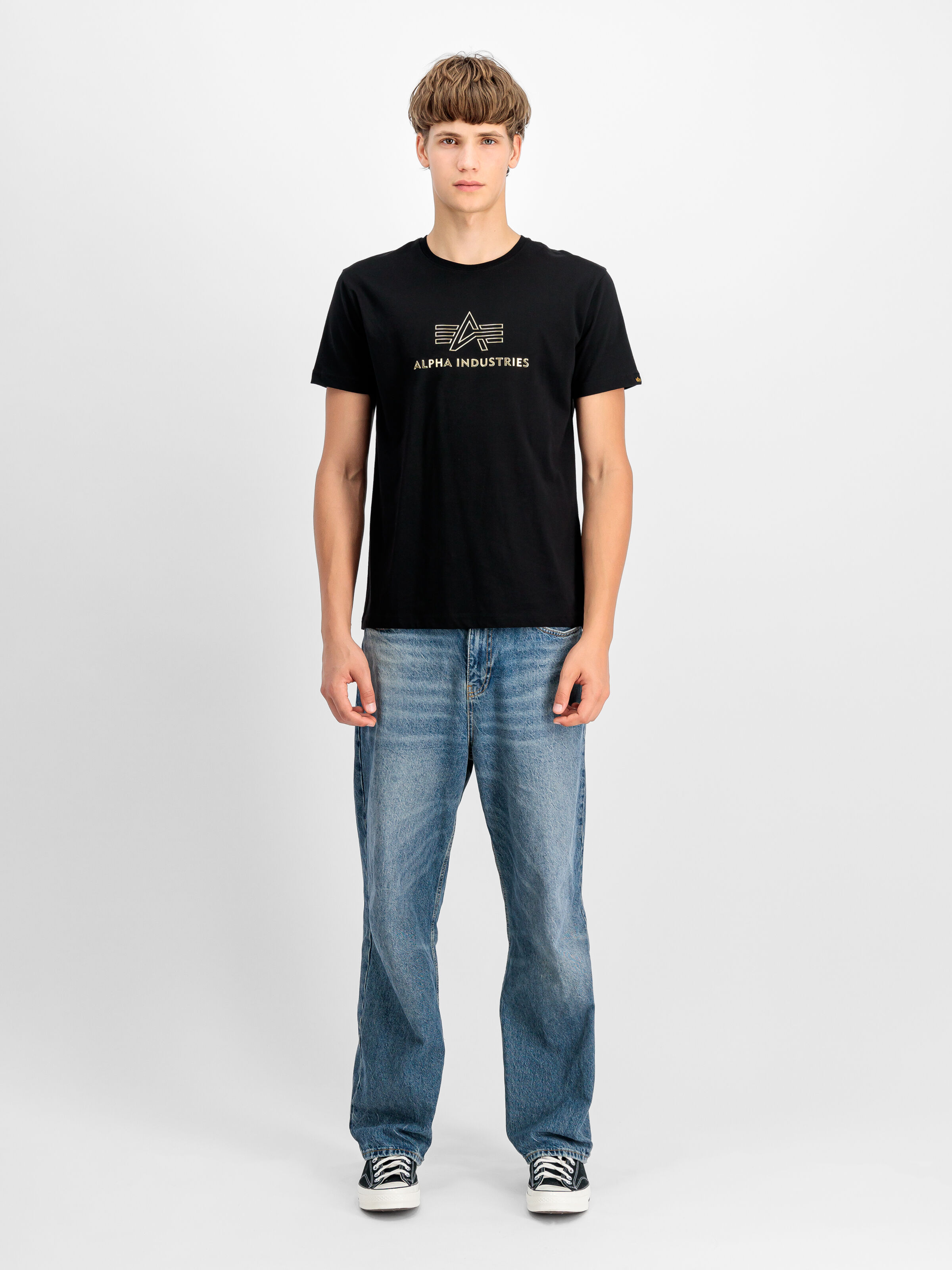 Basic Mid Logo TPU T-Shirt black/shiny gold 148525_533_2_model_00001_117146