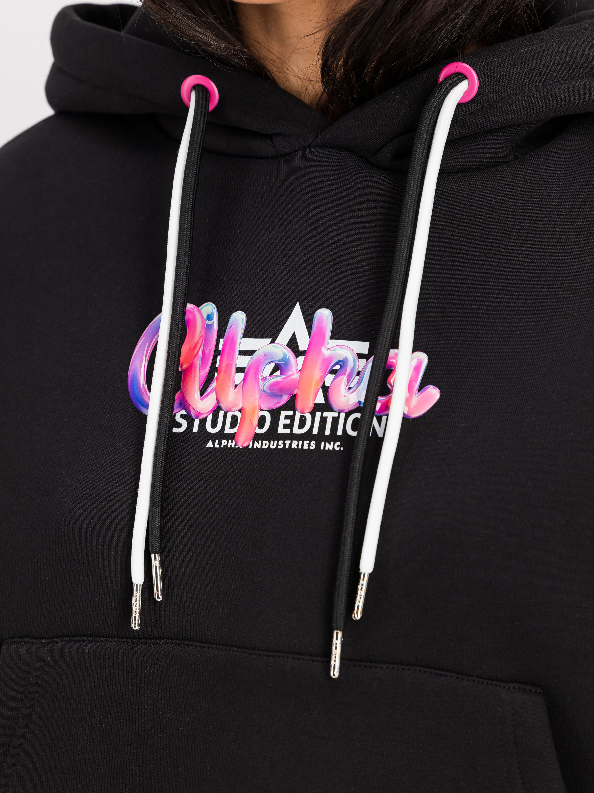 Studio Rainbow Cropped Hoodie Women black 258042_03_3_detail_00001_165764
