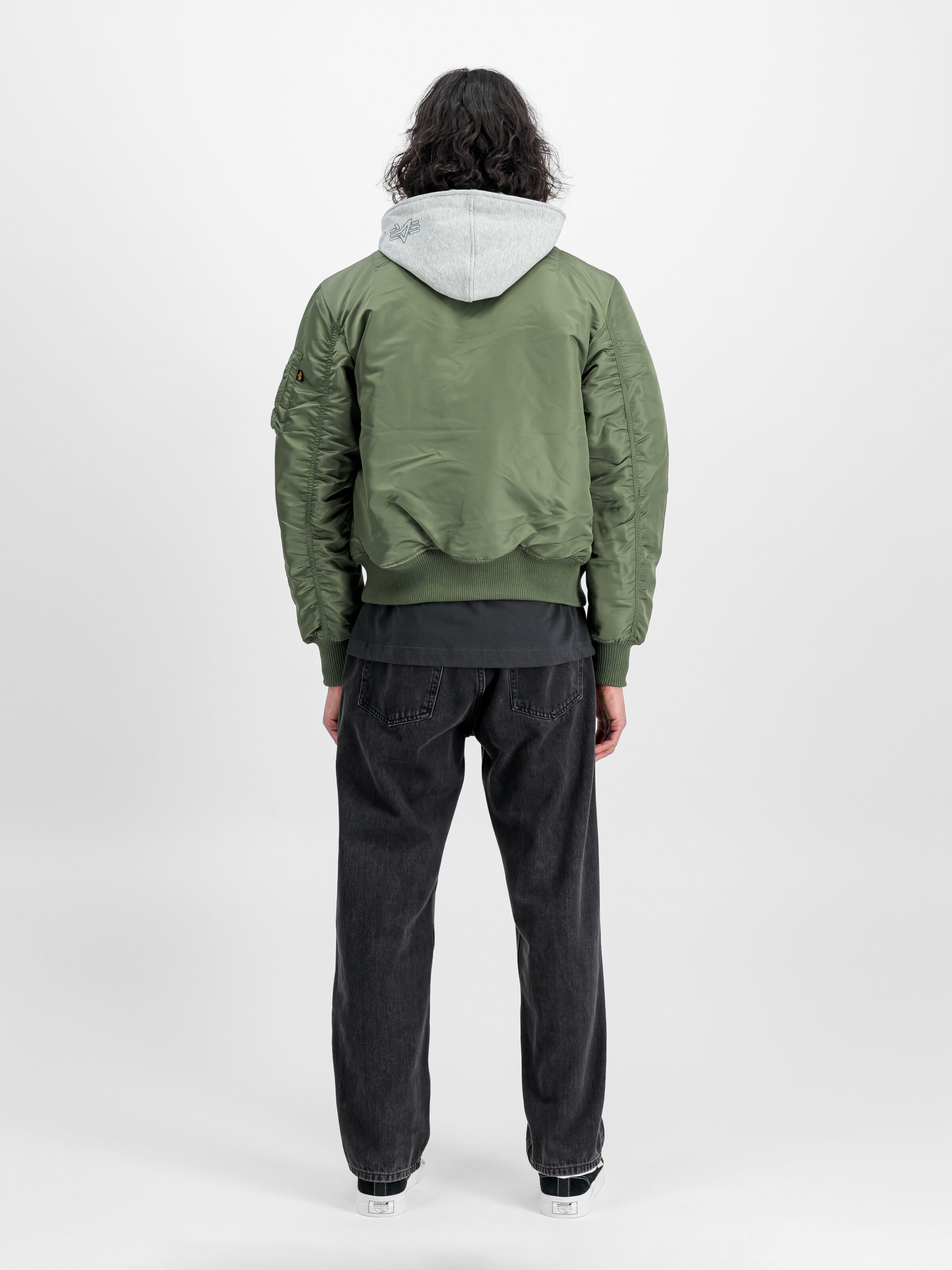 MA-1 D-Tec Hood Bomber Jacket sage-green 183110_01_2_model_00002_127940