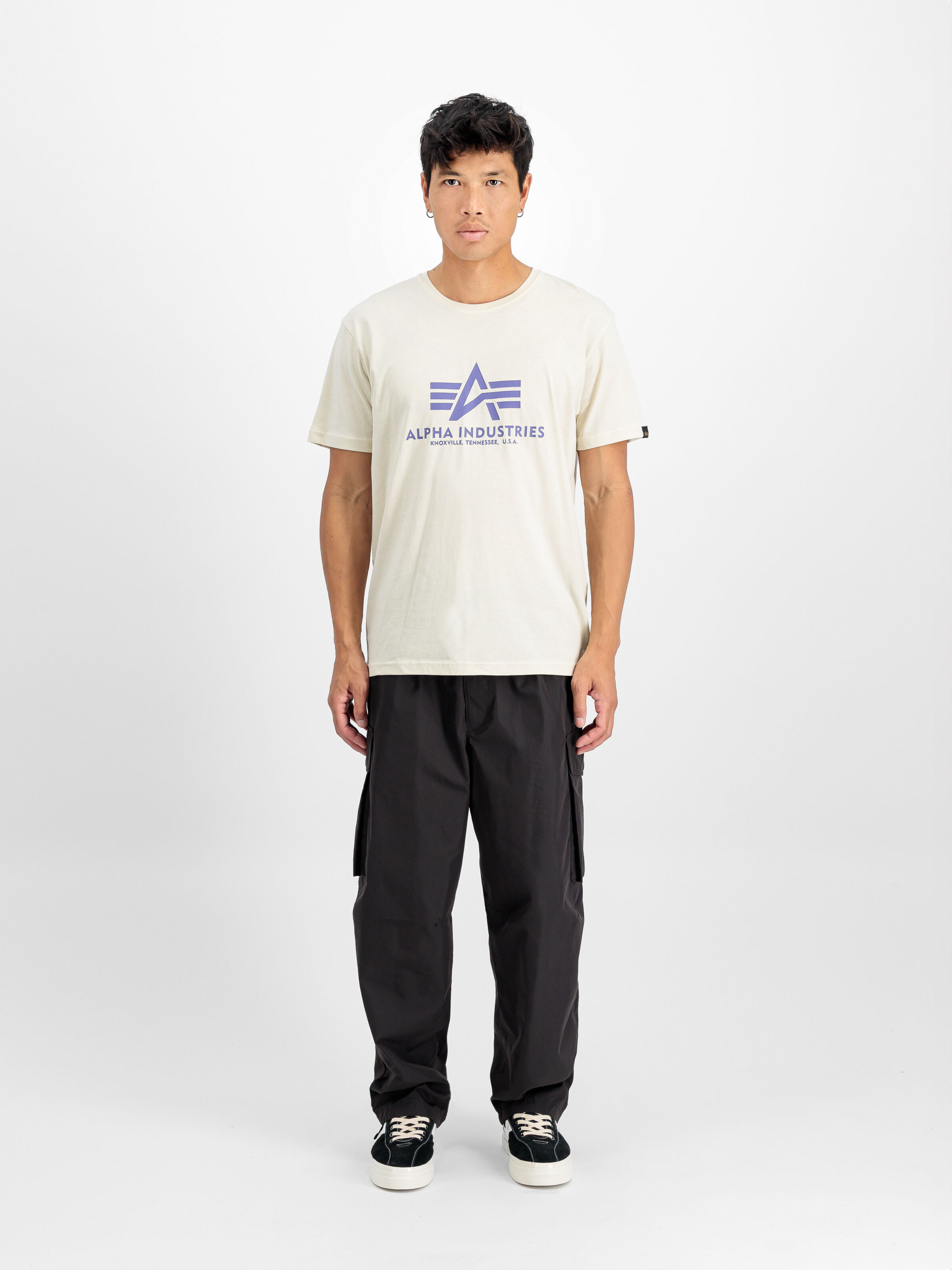 Basic Big Logo T-Shirt vint.white/night purple 100501_749_2_model_00001_117834