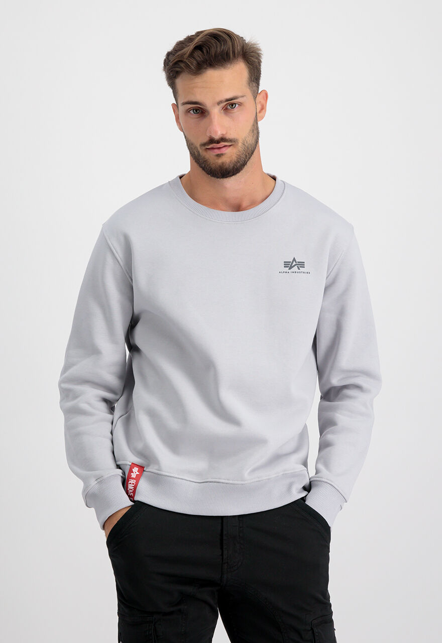 Basic Small Logo Sweatshirt pastel grey 188307_666_alpha_industries_basic_sweater_small_logo_001_124411