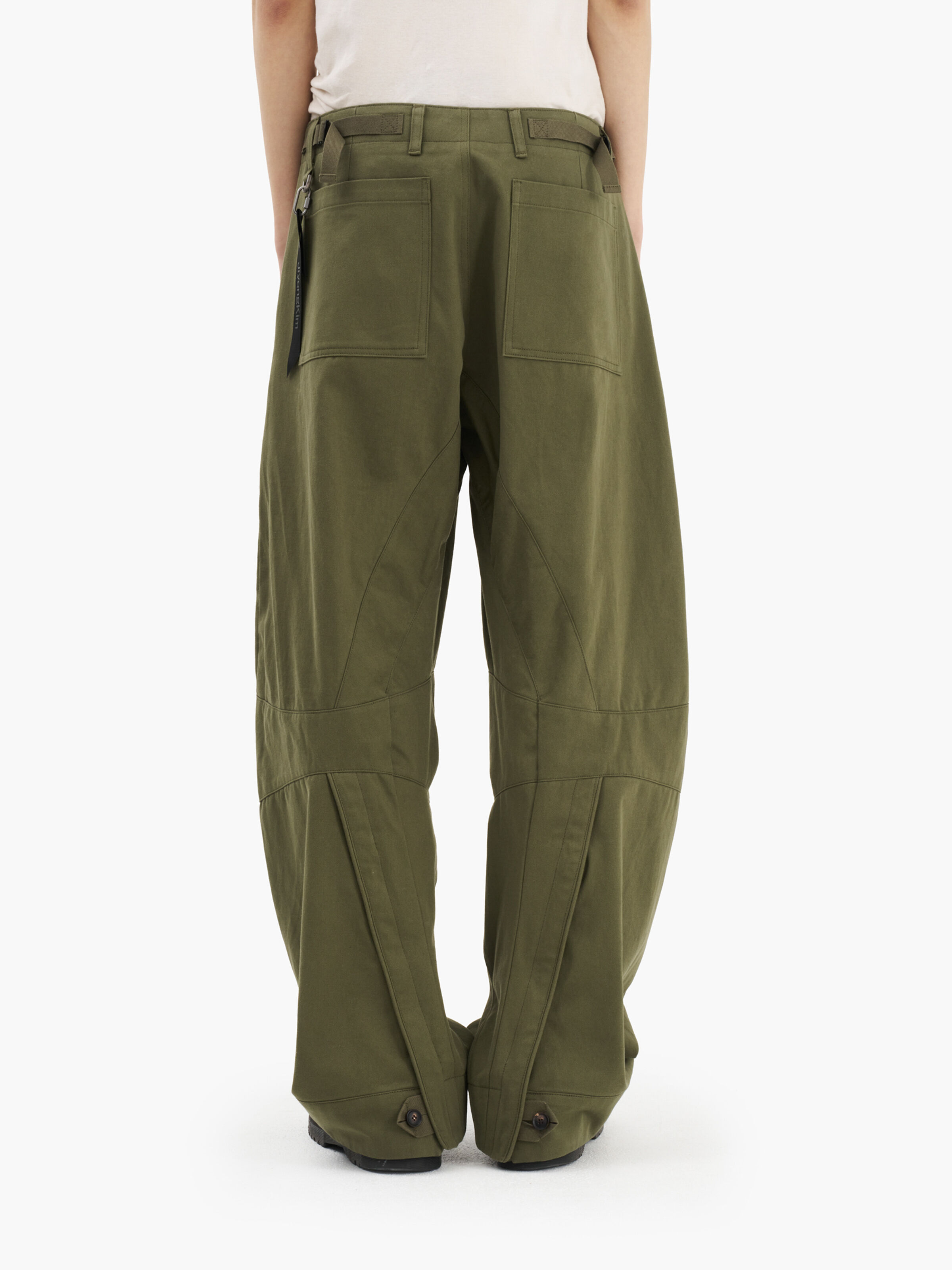 ALPHA X JIYOUNG KIM CURVED MULTI-POCKET TROUSERS light green 156270_120_2_model_00003_157202
