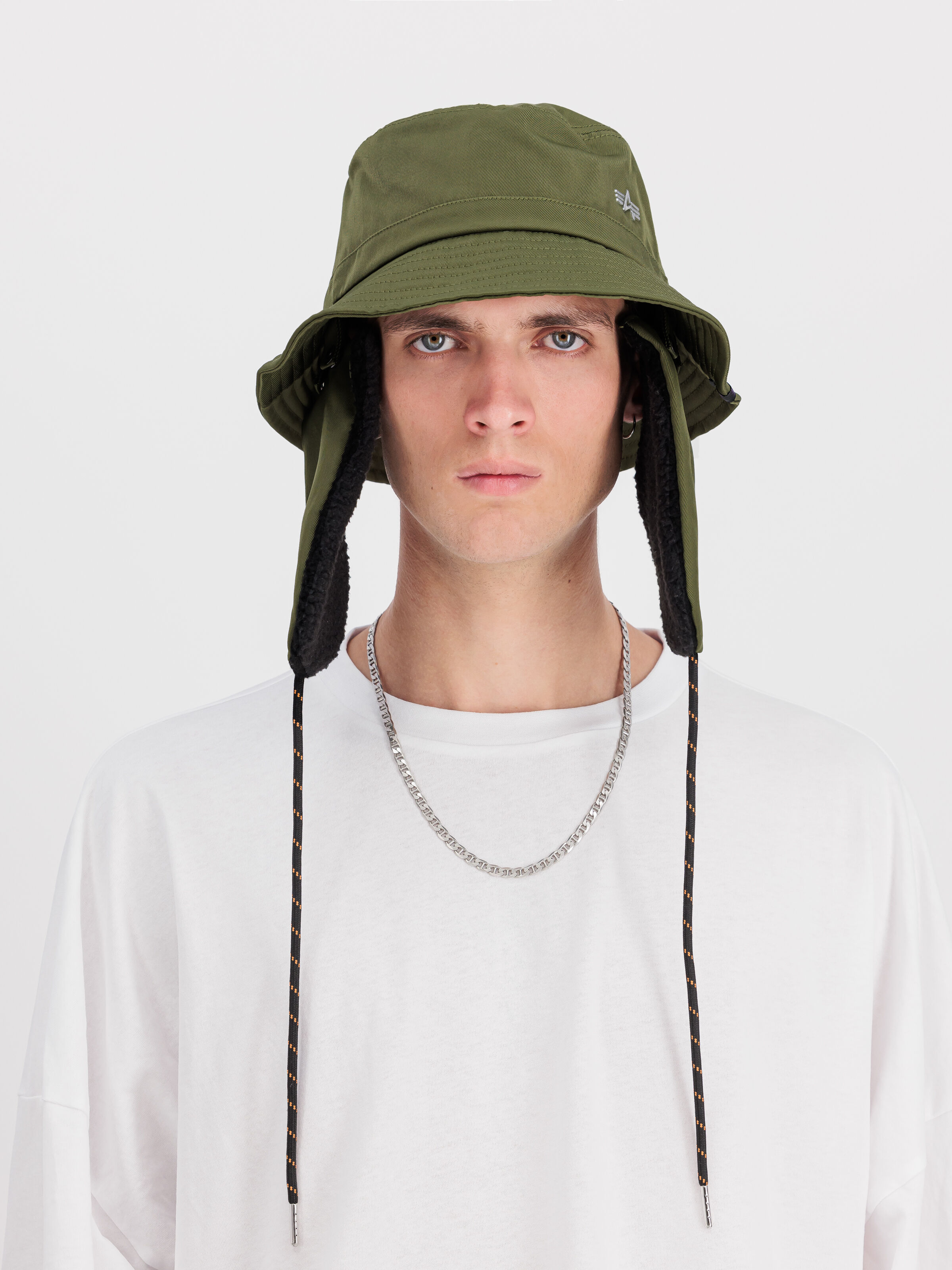 UV Bucket Hat sage-green 148905UV_01_2_model_00001_113425