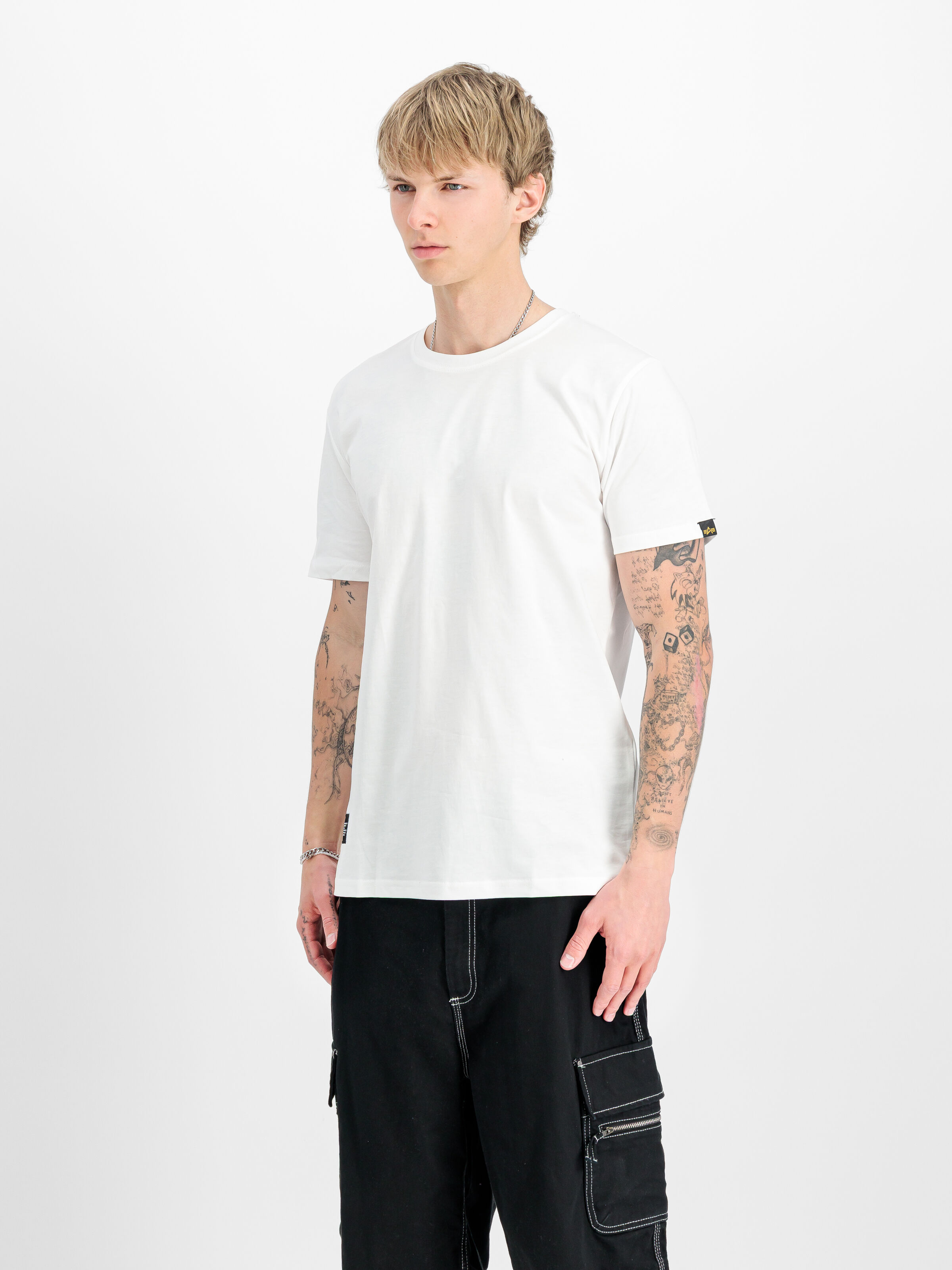 Label Backprint T-Shirt white 258505_09_2_model_00002_173837