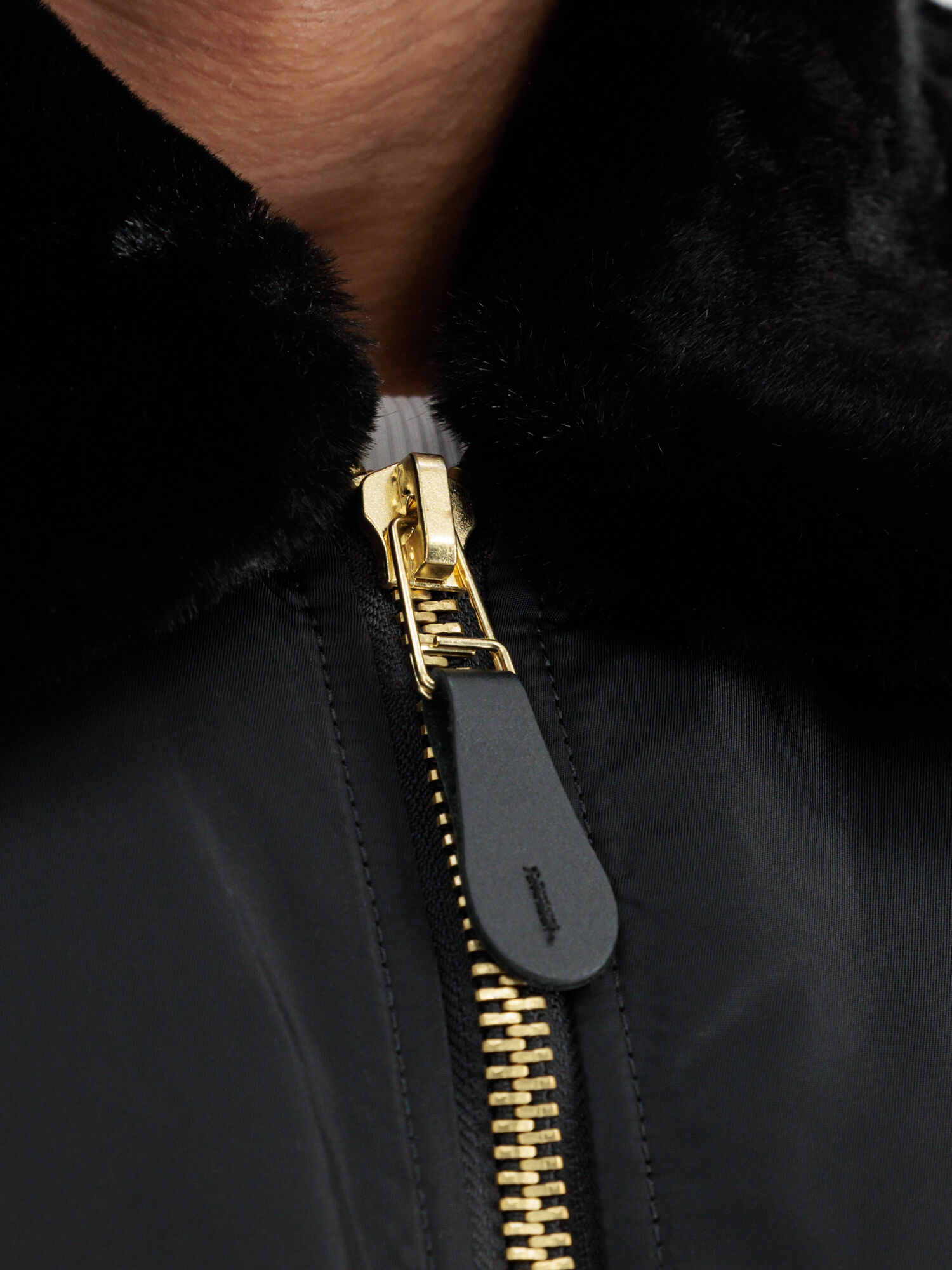 B-15 Heritage Bomber Jacket black 100107_03_alpha_industries_b15_006_124400