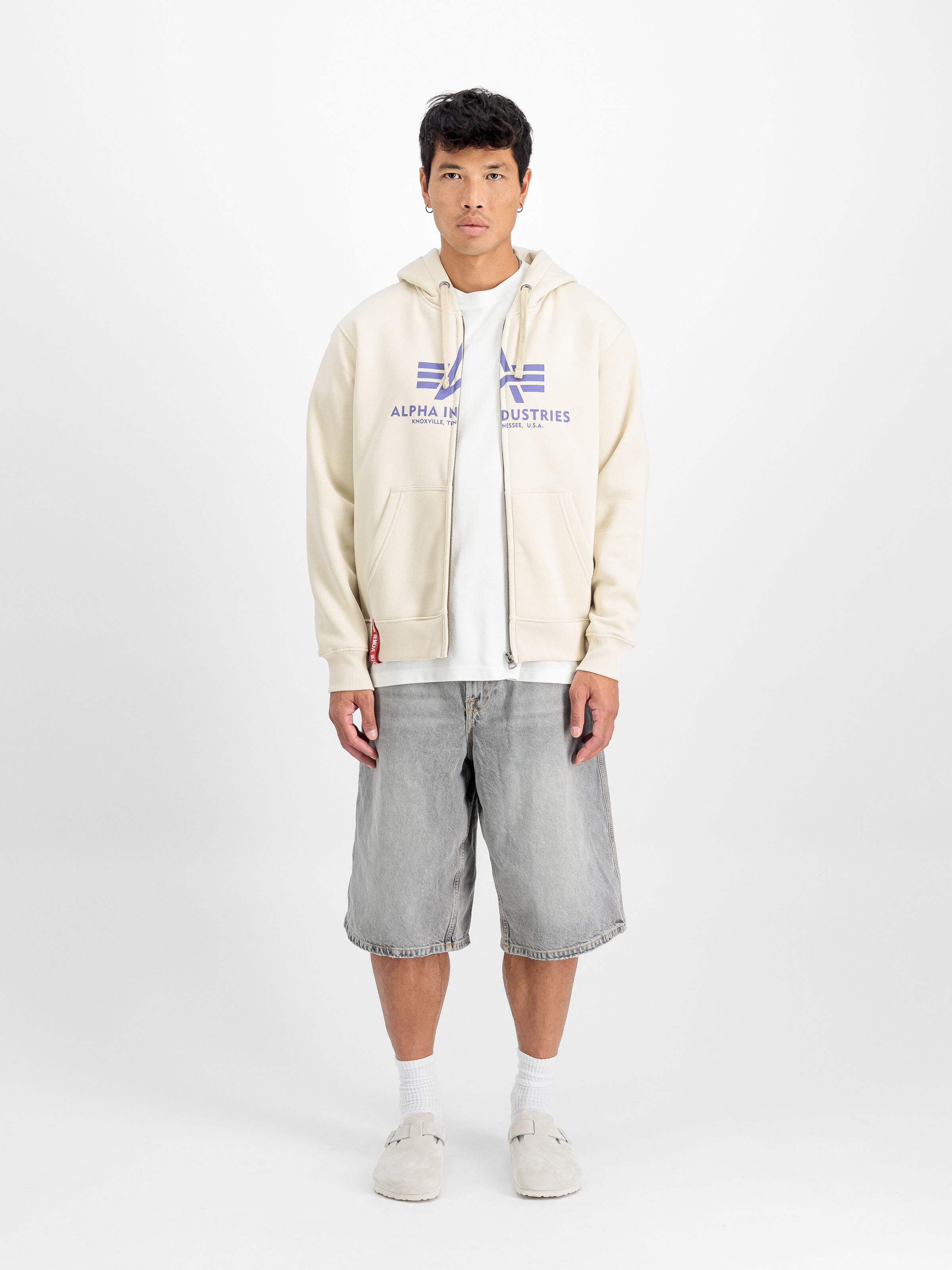 Basic Big Logo Zip Hoodie vintage white 178325_300_2_model_00001_117731