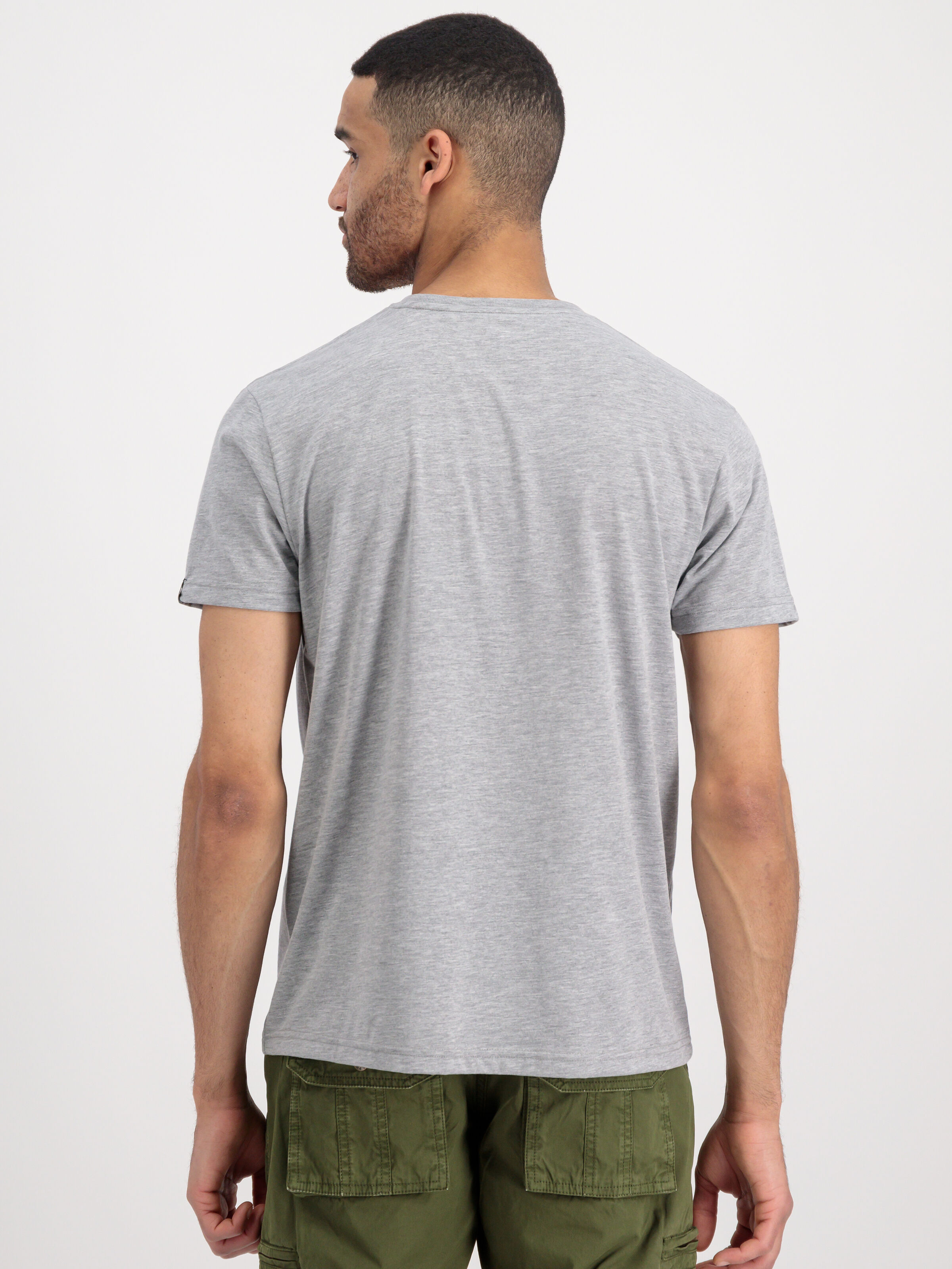 100501_230_alpha_industries_basic_t_002_2_182126