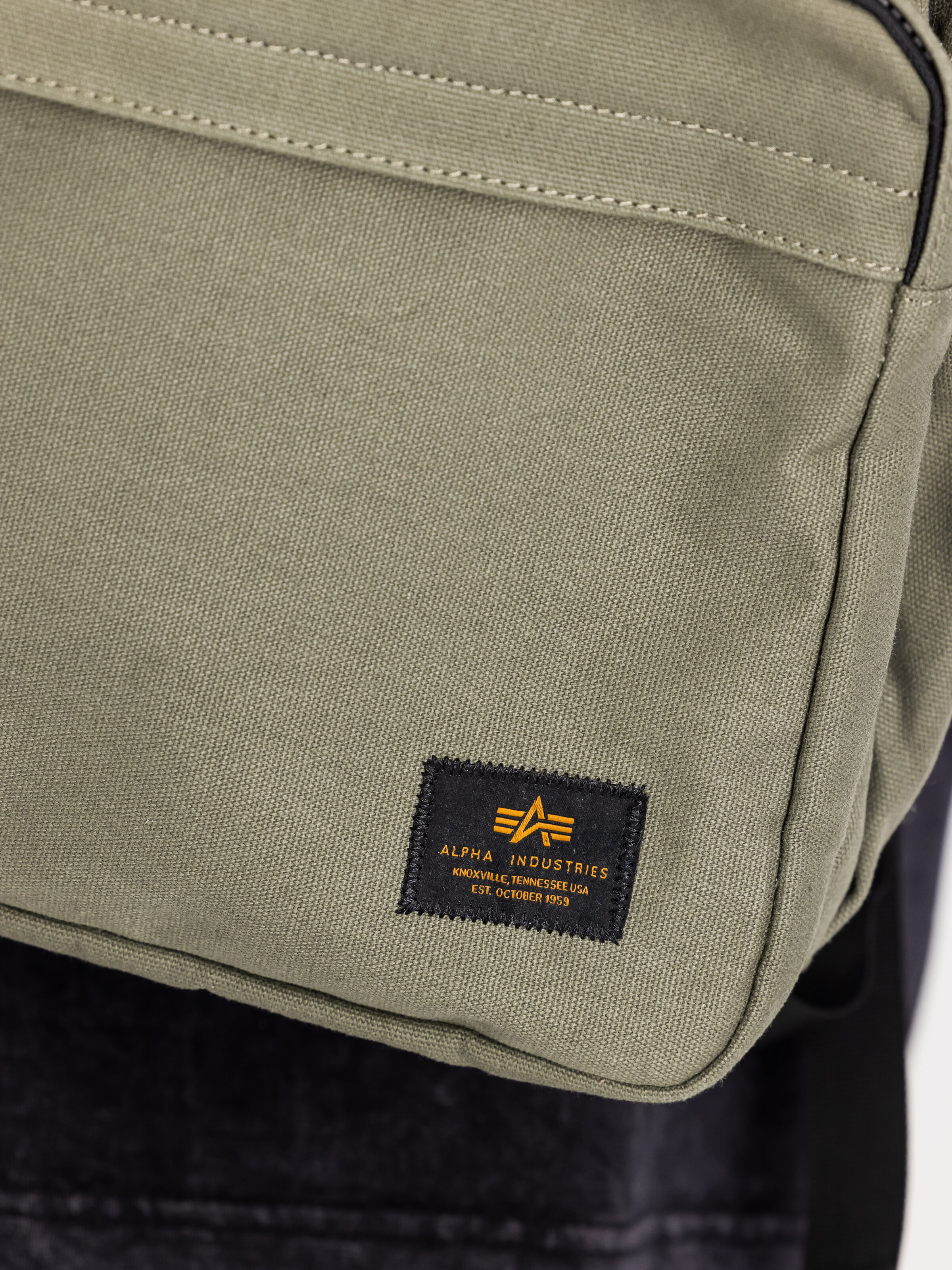 Label Backpack sage-green 156944_01_3_detail_00002_141239