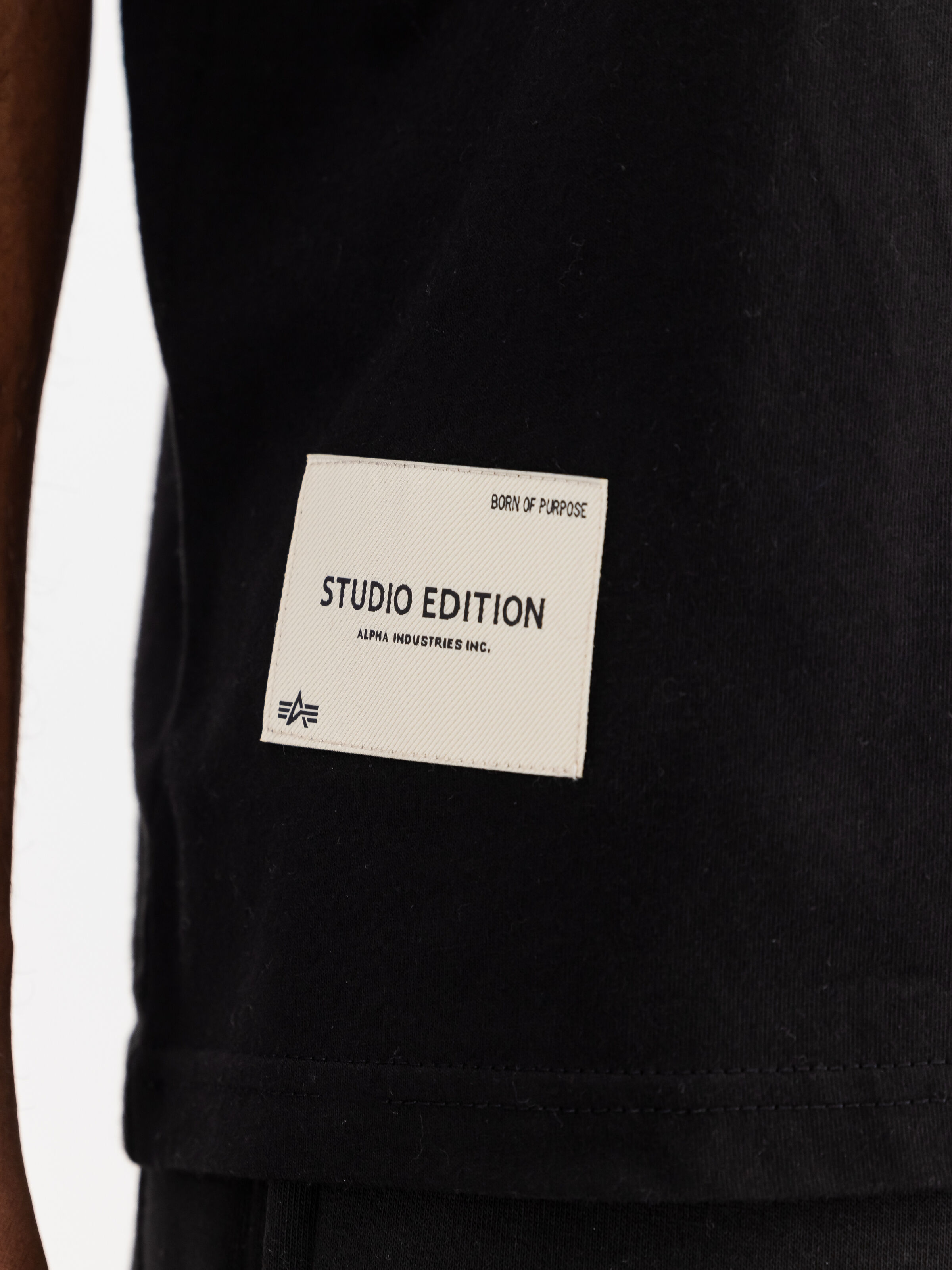 Studio Edition T-Shirt black 156550_03_3_detail_00001_167380