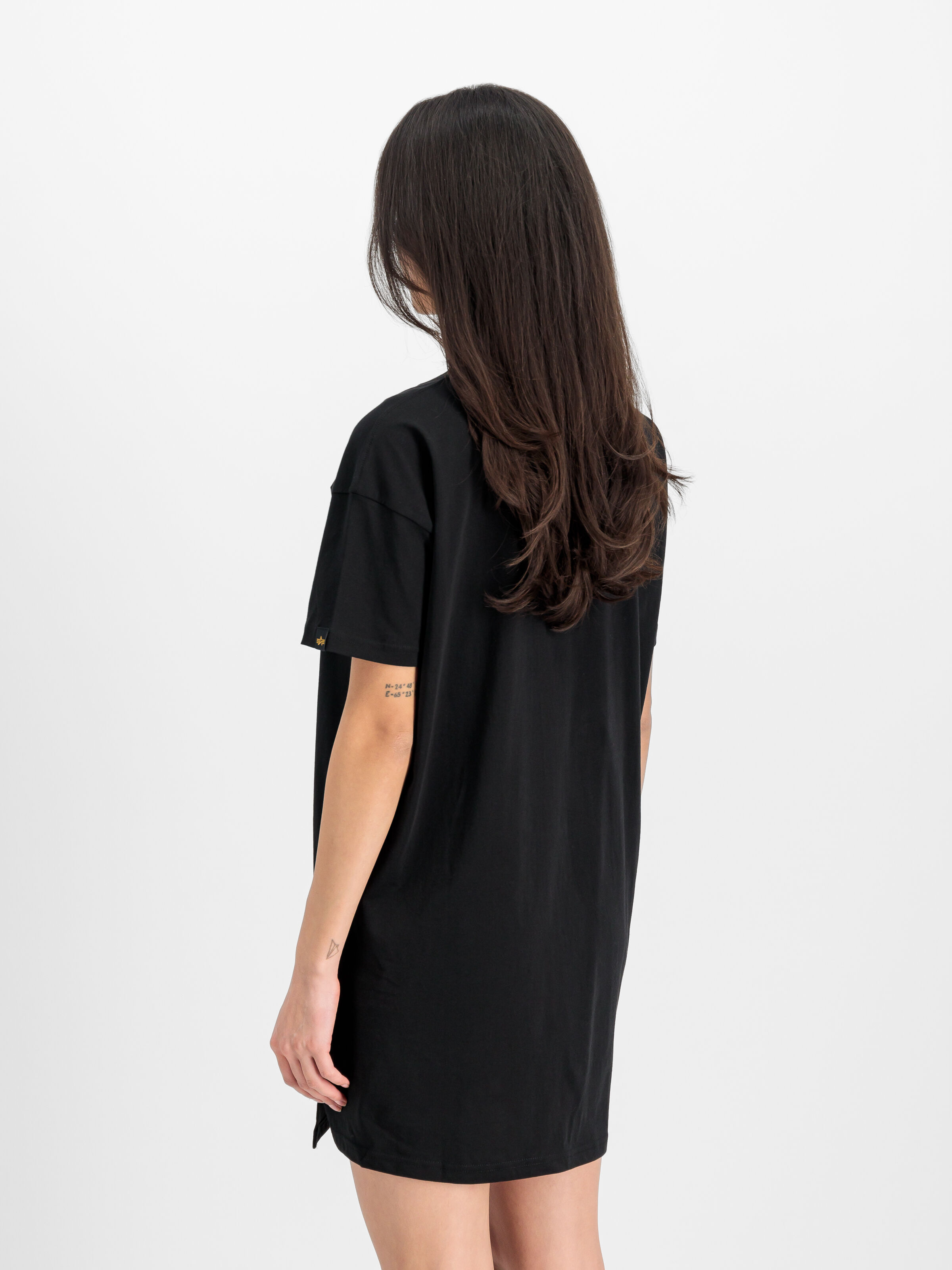 Basic Long T-Shirt Women black 116055_03_2_model_00003_154908