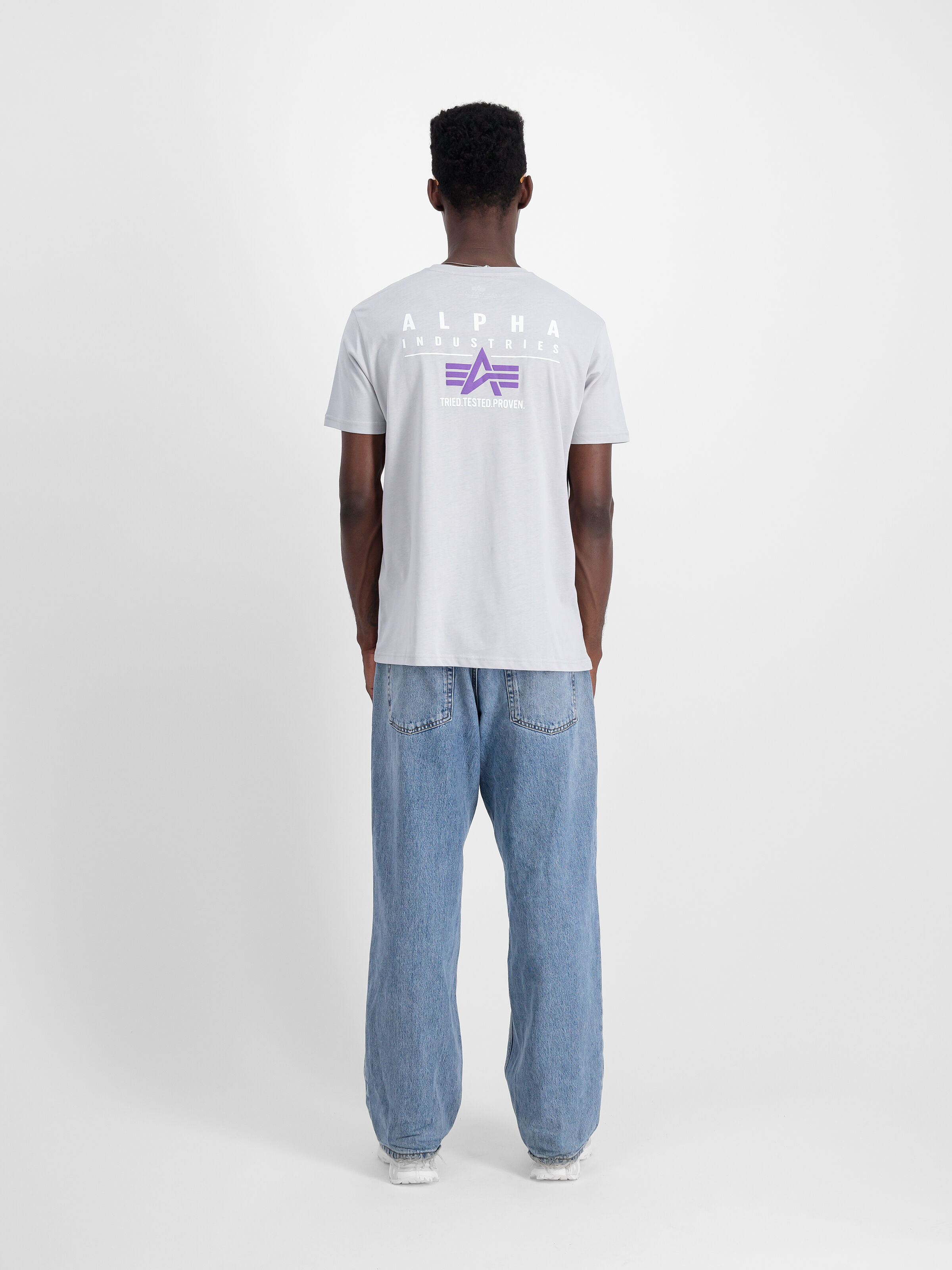 Puff Print Logo Backprint T-Shirt pastel grey 148521_666_2_model_00002_98105