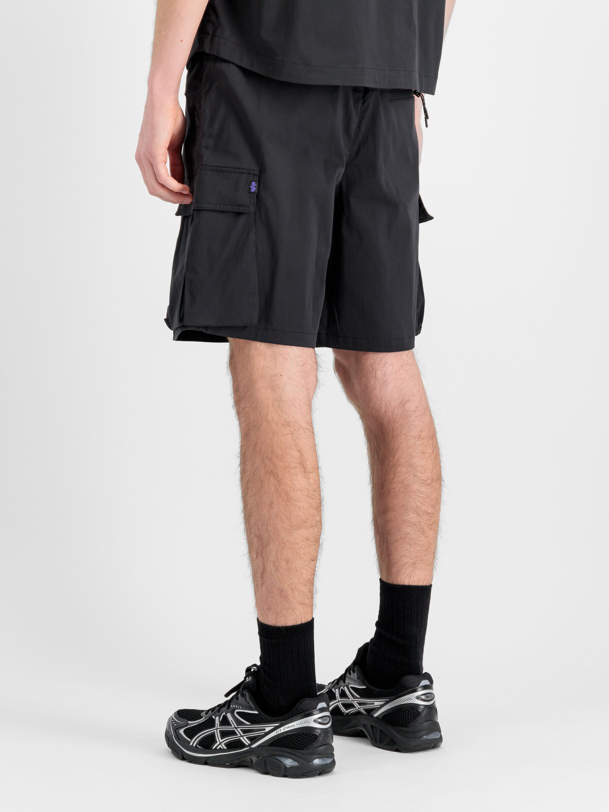 Utility Cargo Short black 756364_03_2_model_00004_155151